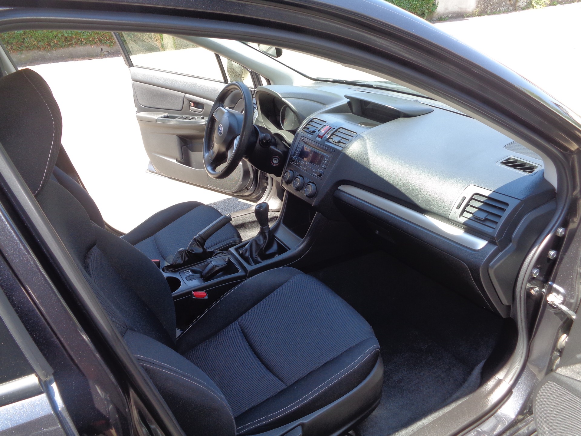 SUBARU XV 1.6 Swiss One-image-13