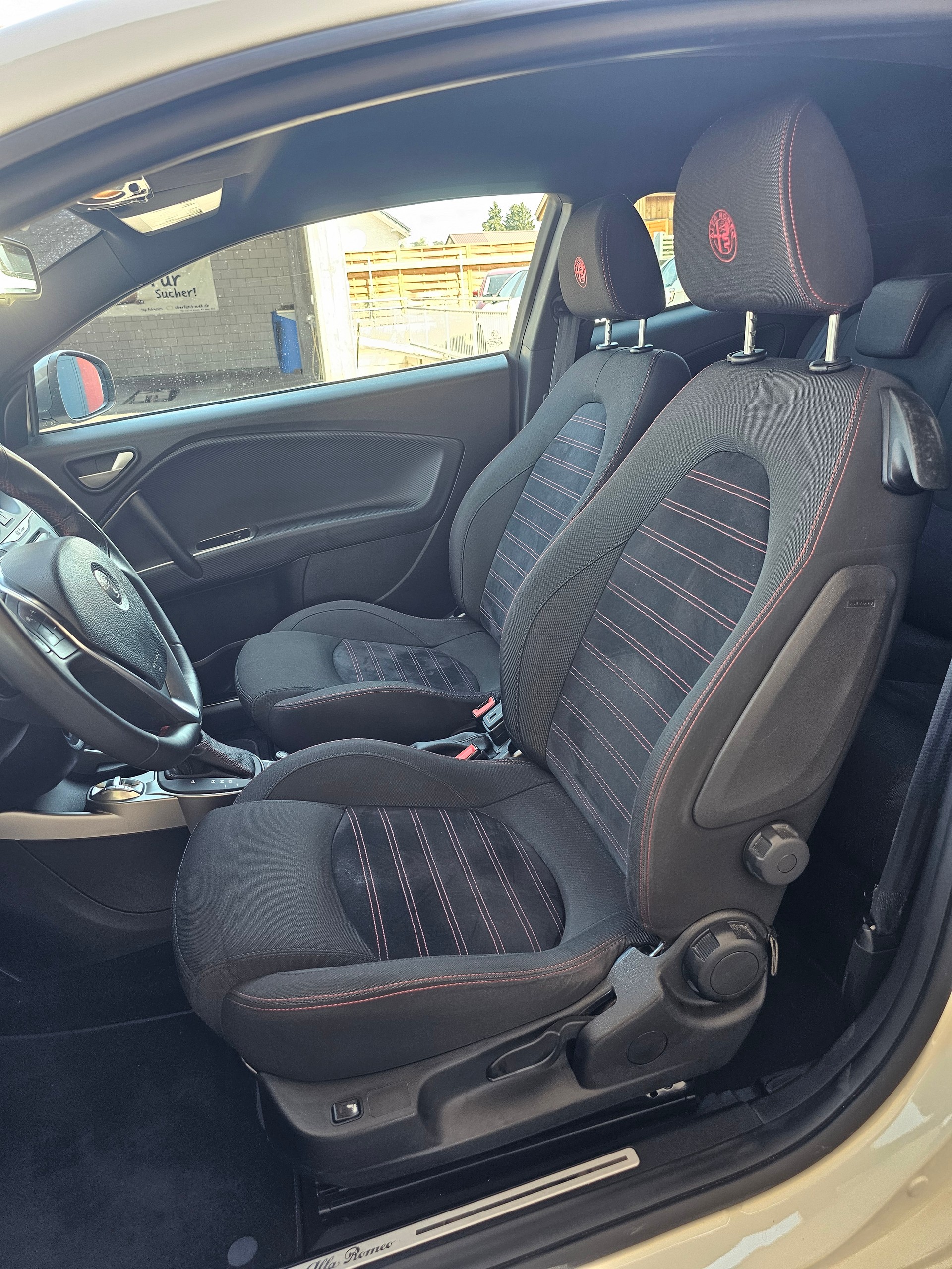 ALFA ROMEO MiTo 1.4 TB Veloce TCT-image-9