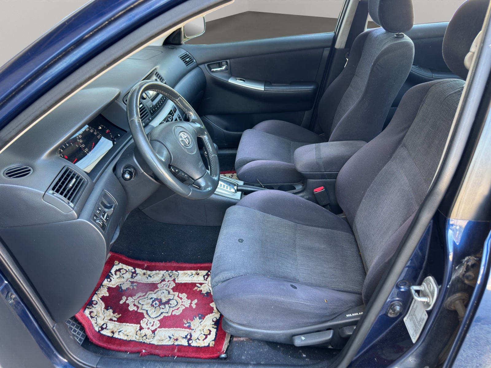 TOYOTA Corolla 1.6 Linea Sol-image-9