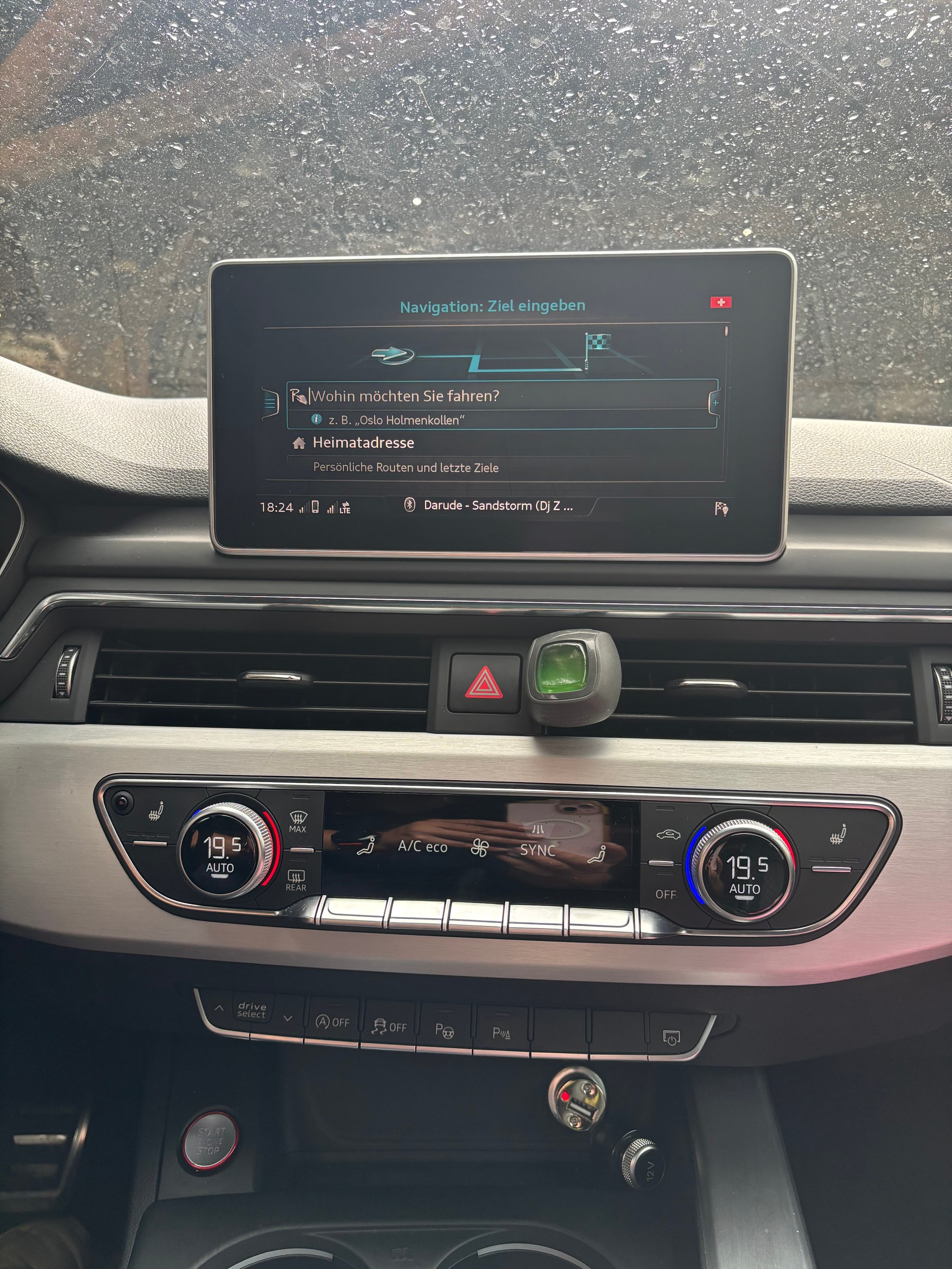 AUDI 3.0 V6 TFSI quattro S-Tronic-image-10