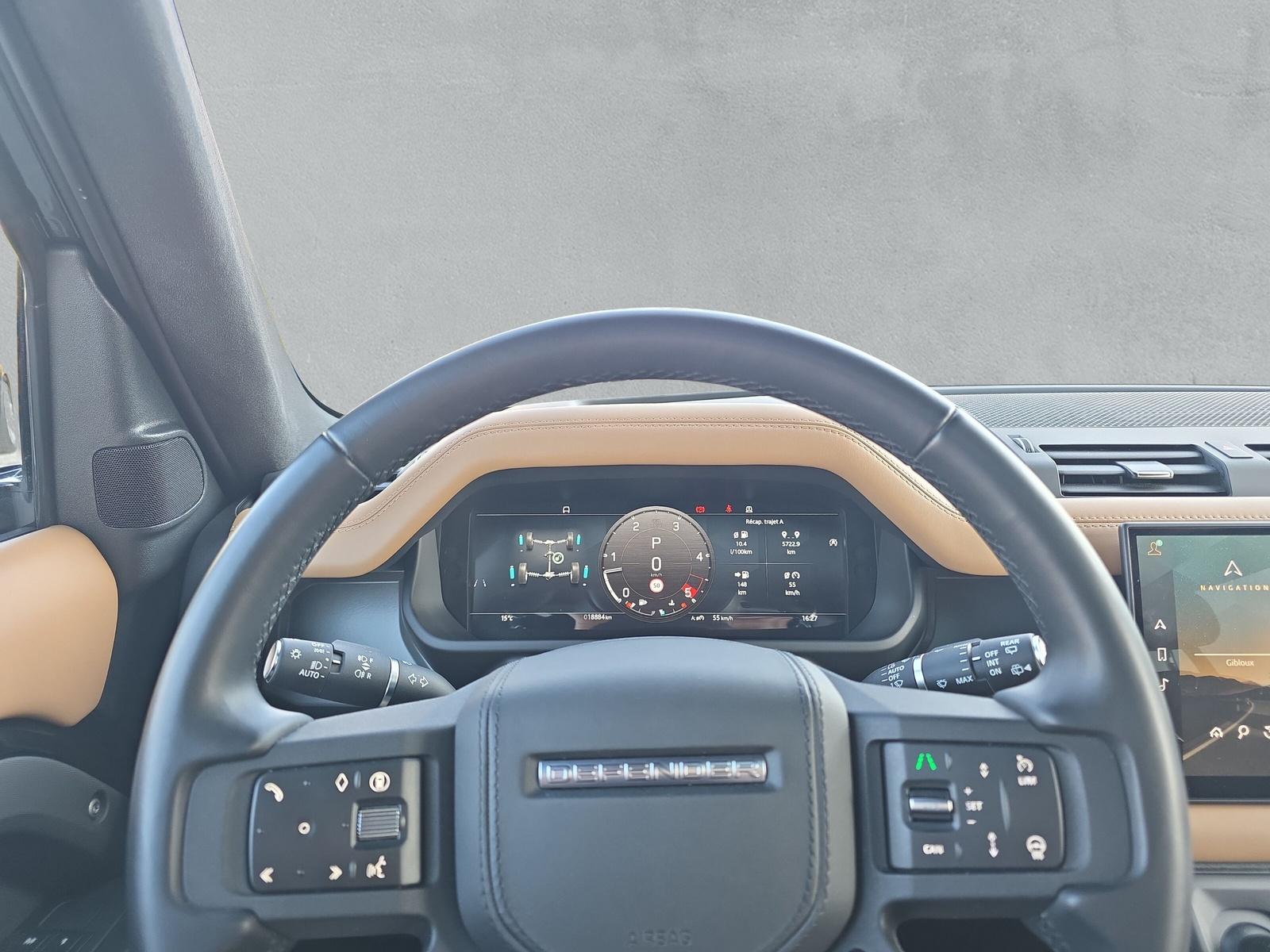 LAND ROVER Defender 130 3.0 D I6 300 X-Dynamic HSE (CH) AHK 3.0T-image-17