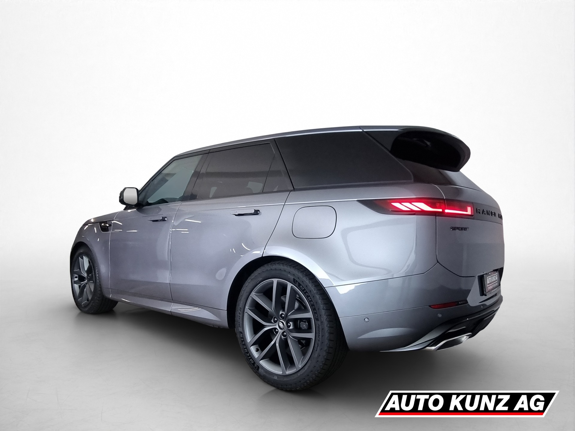 LAND ROVER Range Rover Sport 3.0 PHEV Dynamic SE-showroom-element-3