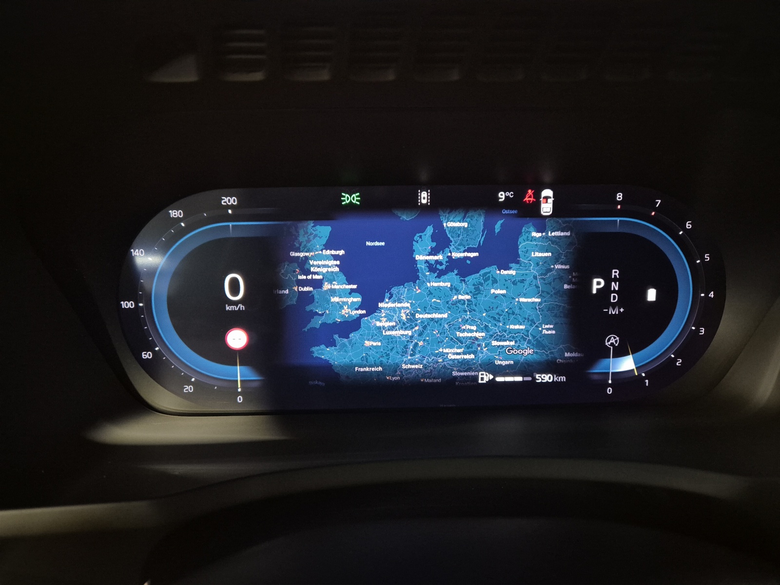 VOLVO XC90 2.0 B5 MH Plus Bright AWD-image-12