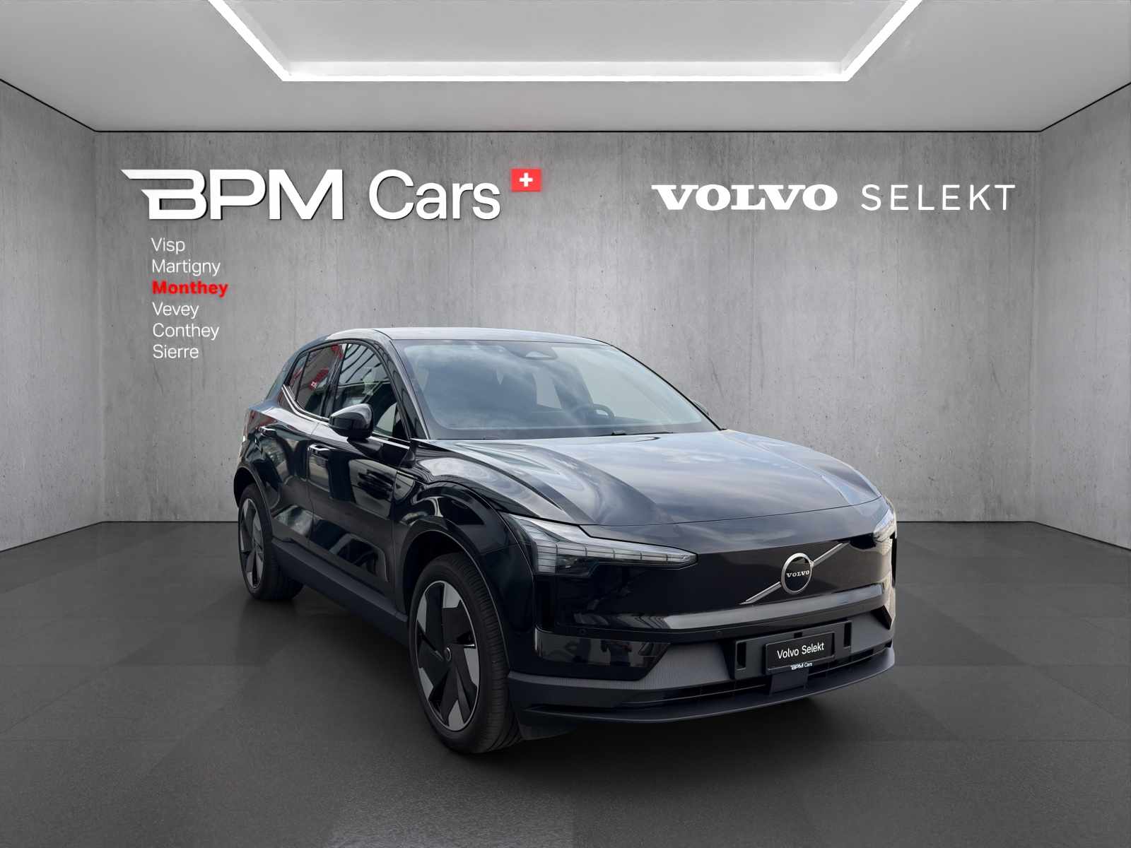 VOLVO EX30 E60 69kWh Twin Plus-image-4
