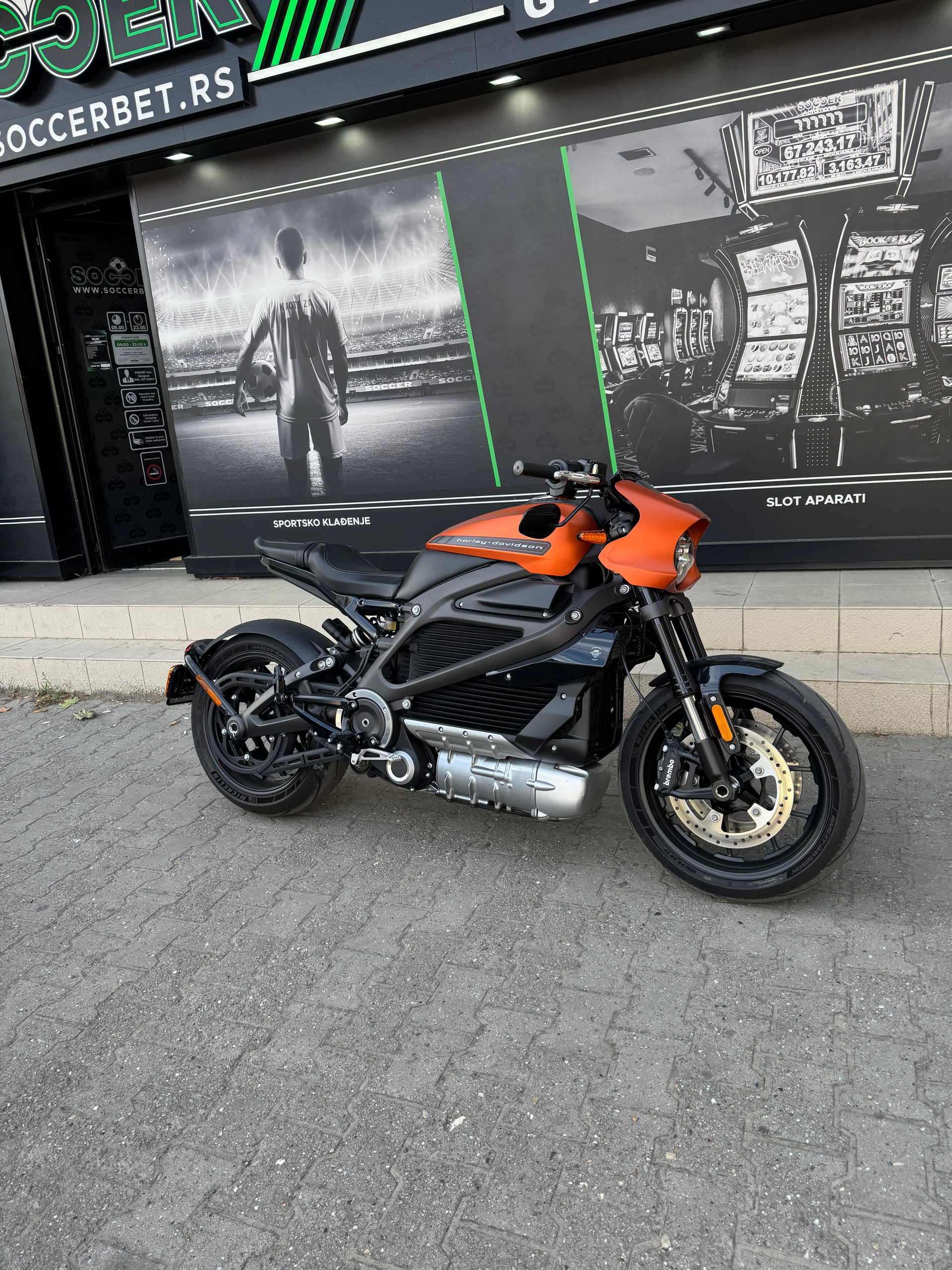 HARLEY-DAVIDSON Live Wire-image-0