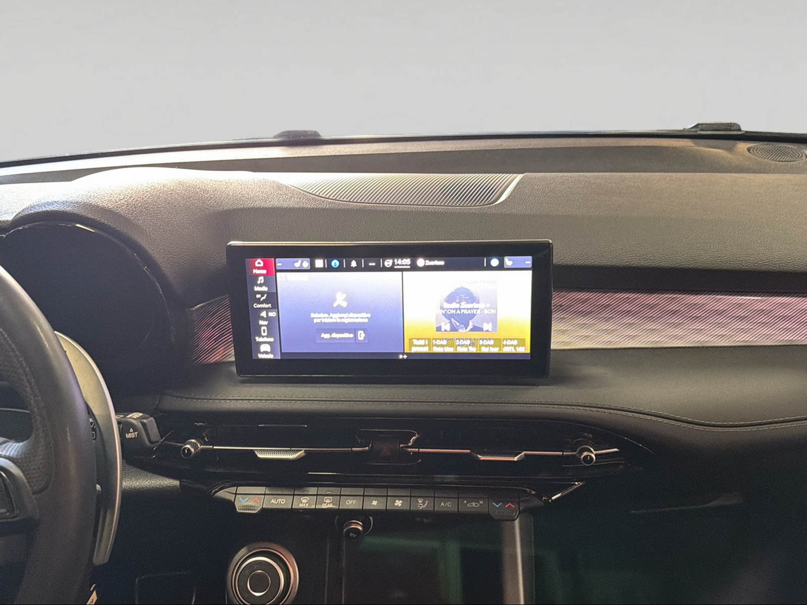 ALFA ROMEO Tonale 1.5 48V Hybrid Speciale Pack Plus-image-9