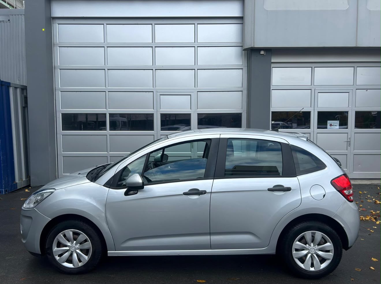 CITROEN C3 1.4i Attraction-image-2