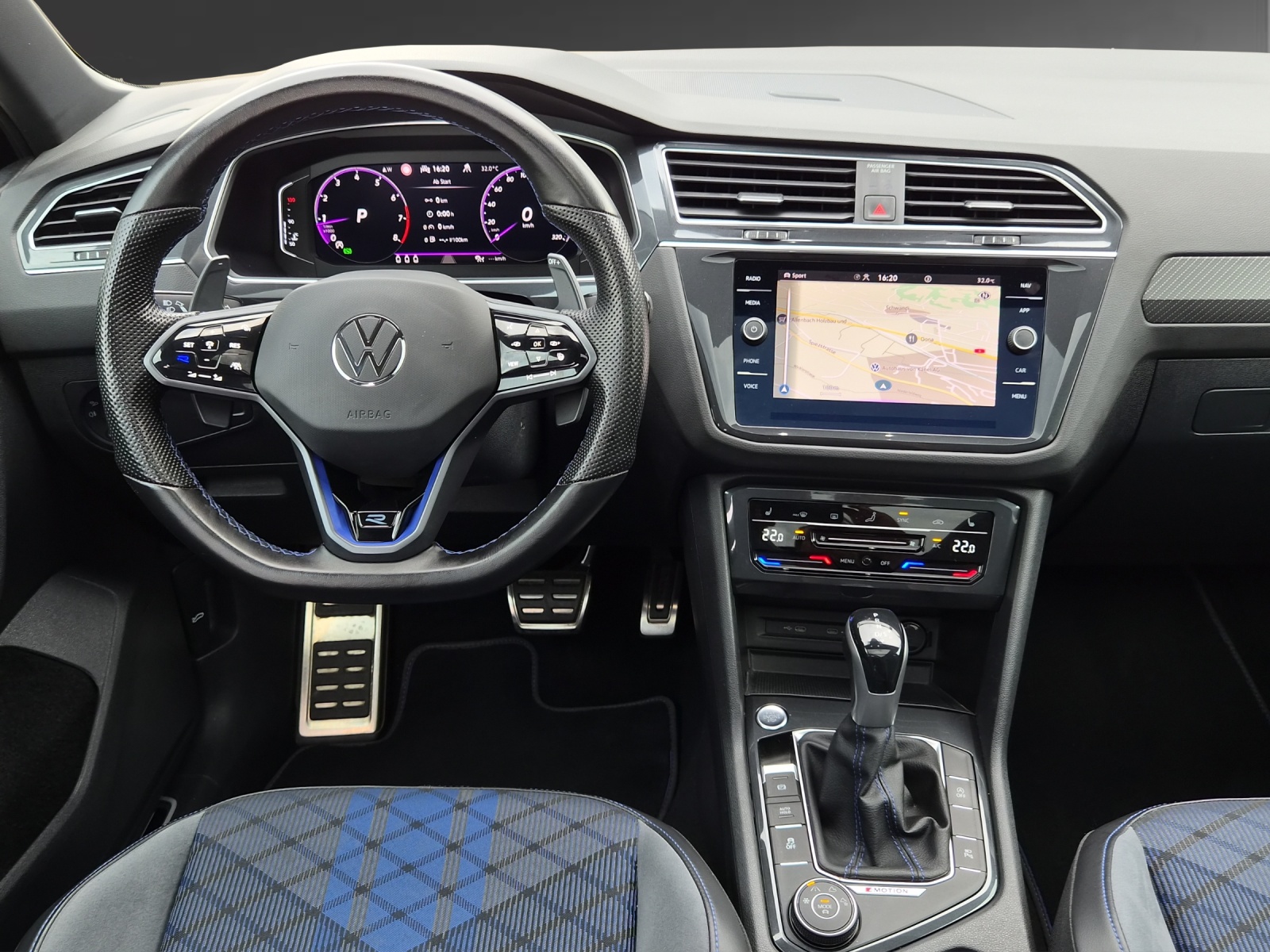 VW Tiguan 2.0TSI R 4Motion DSG-image-7