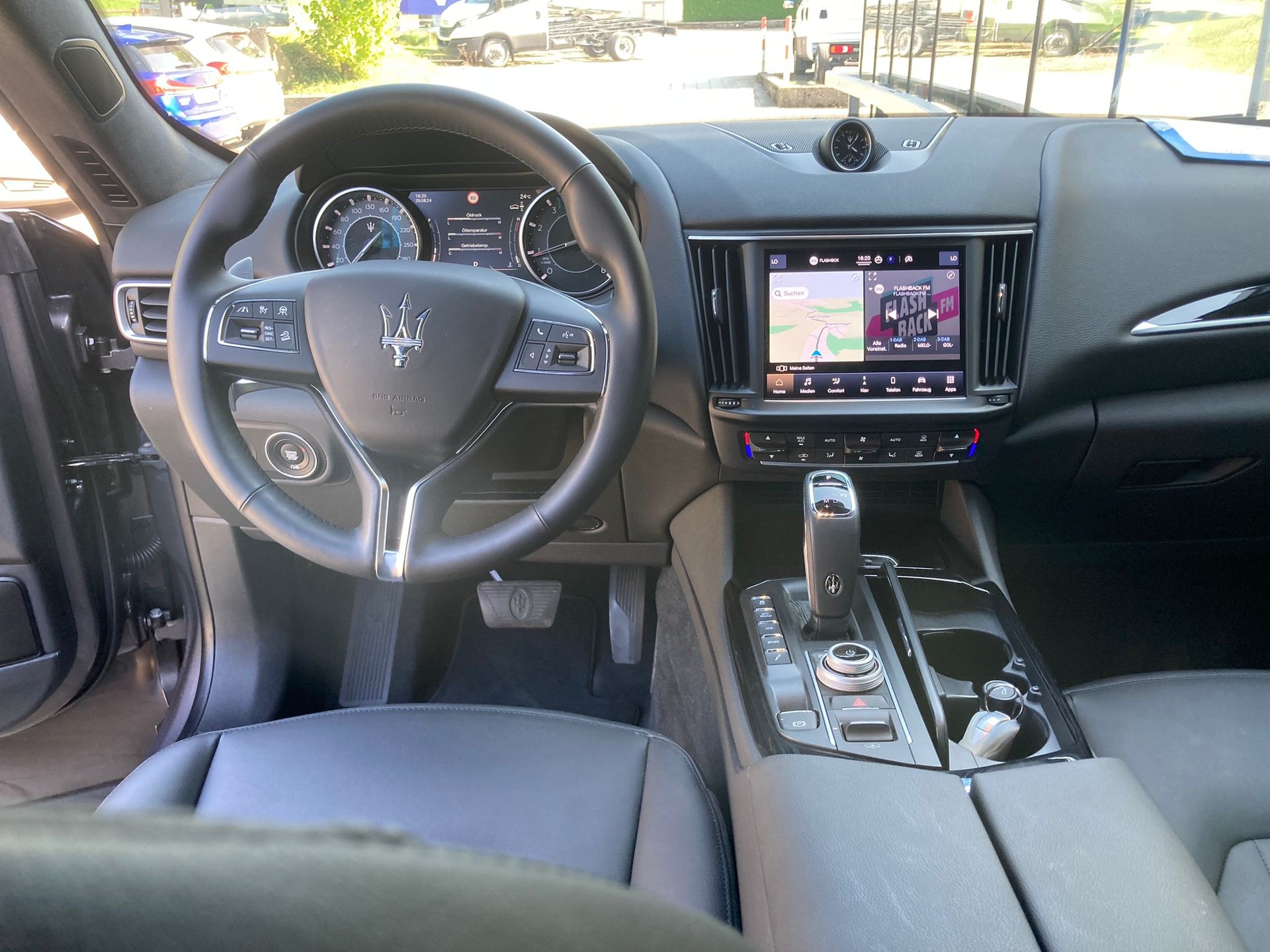 MASERATI Levante 2.0 MHEV GT Hybrid Automatica-image-5