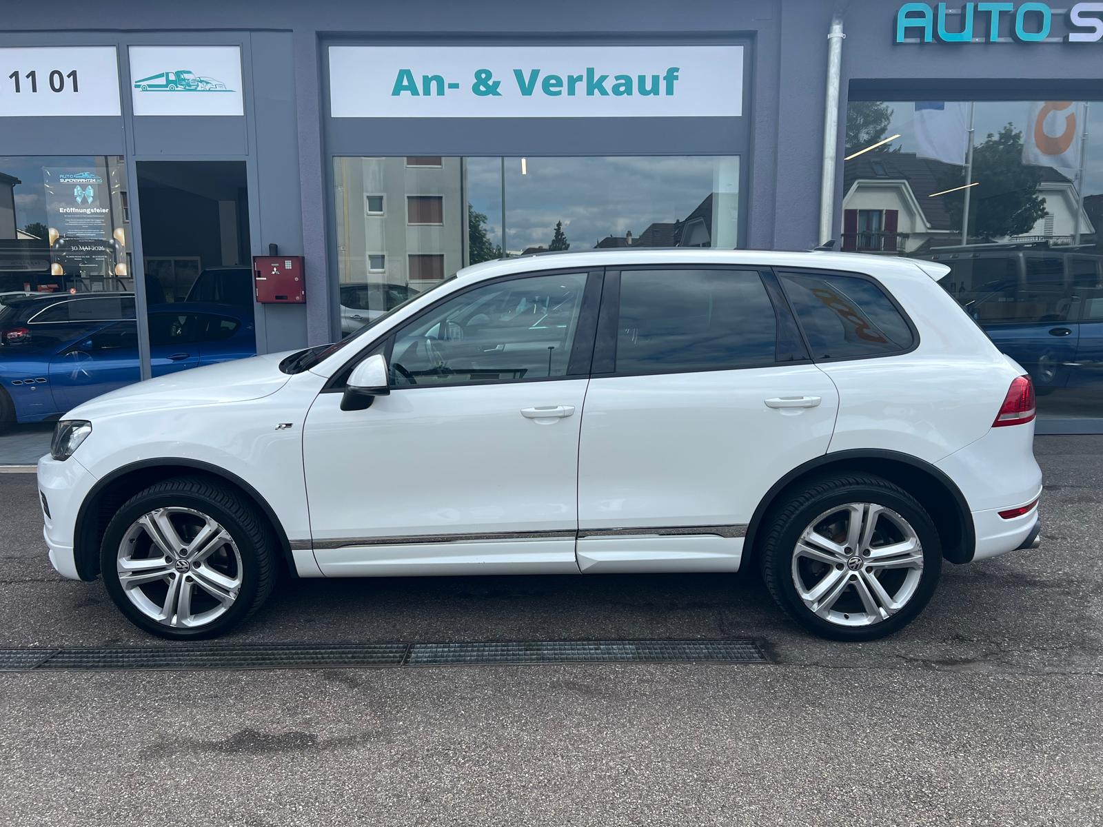 VW Touareg 3.0 TDI R-Line BlueMotion Technology Tiptronic-showroom-element-1