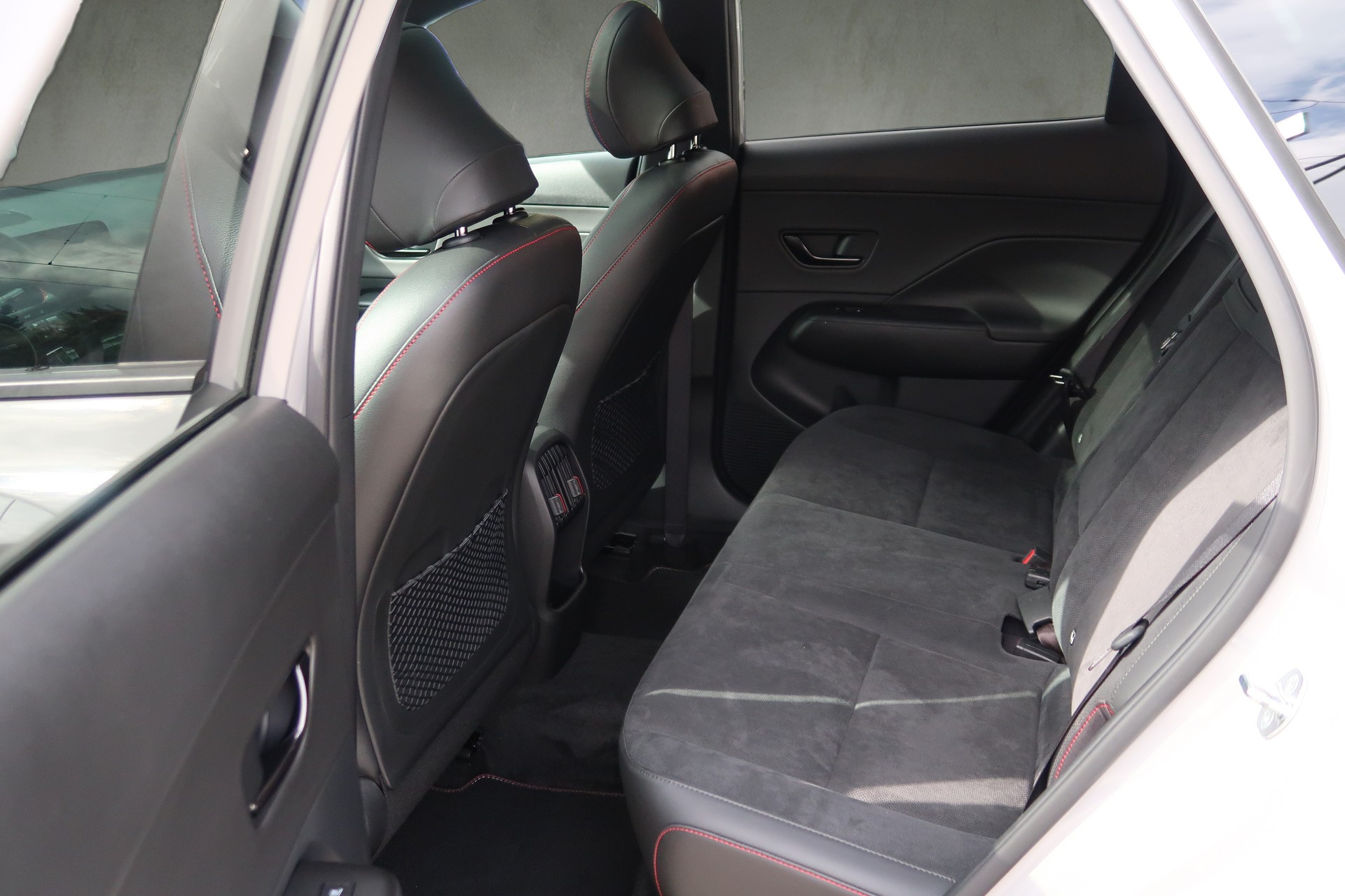 HYUNDAI Kona 1.6 T-GDi N Line 4WD DCT-image-22