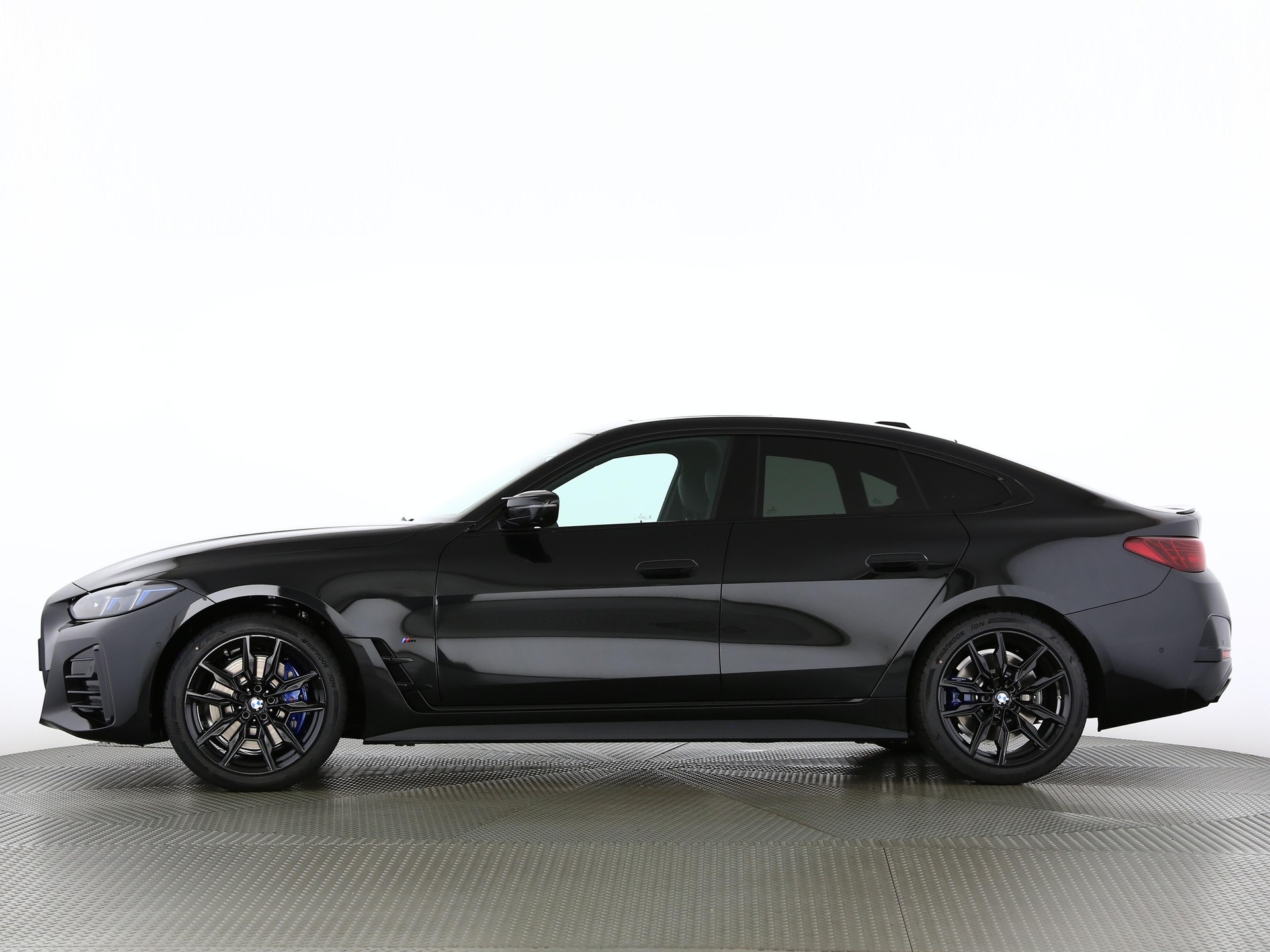 BMW M440i xDrive Gran Coupé-showroom-element-2