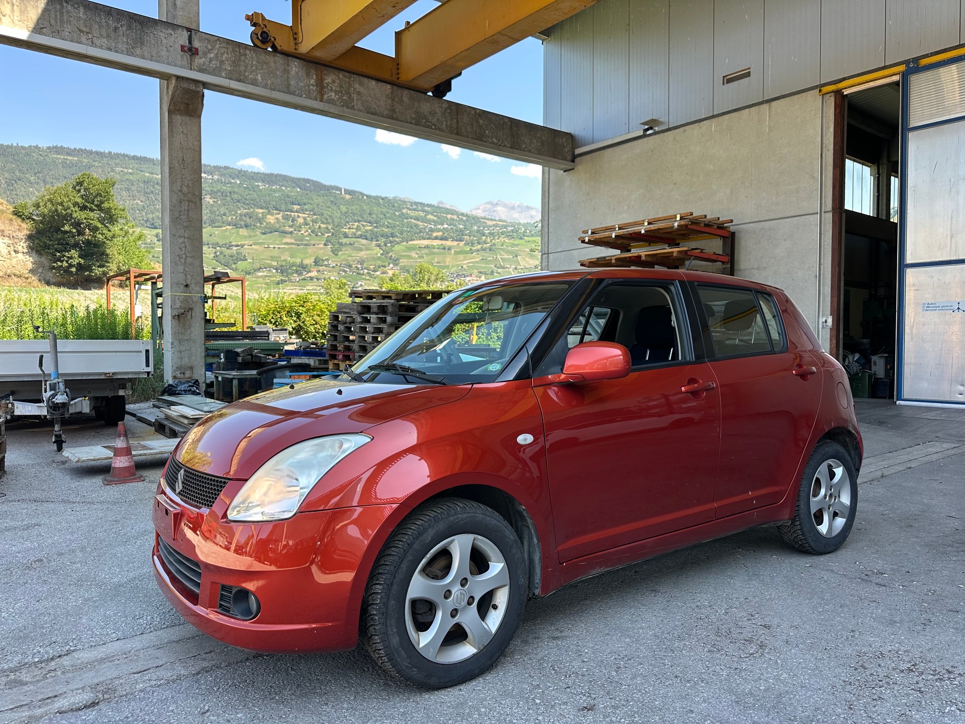 SUZUKI Swift 1.3i 16V GL Top 4x4