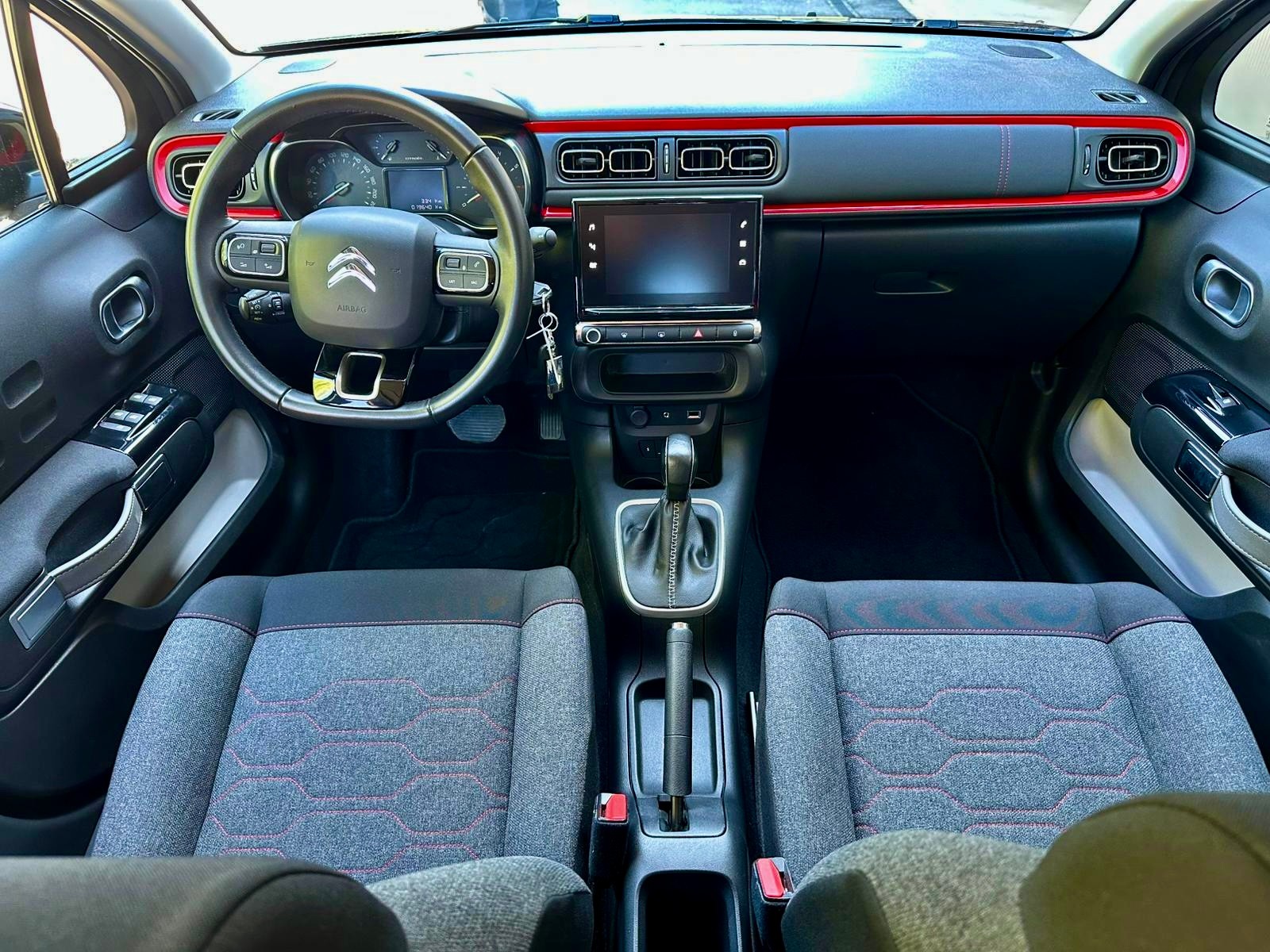 CITROEN C3 1.2i PureTech Elle EAT6-image-9