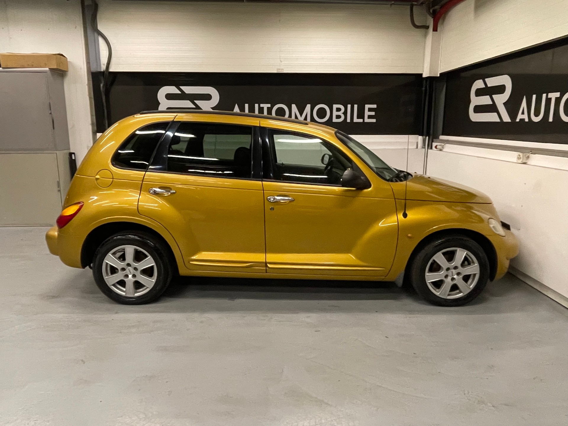 CHRYSLER PT Street Cruiser 2.0-image-5