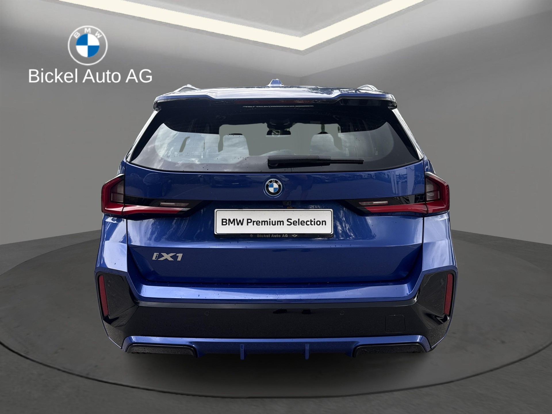 BMW iX1 xDrive 30 M Sport-image-5