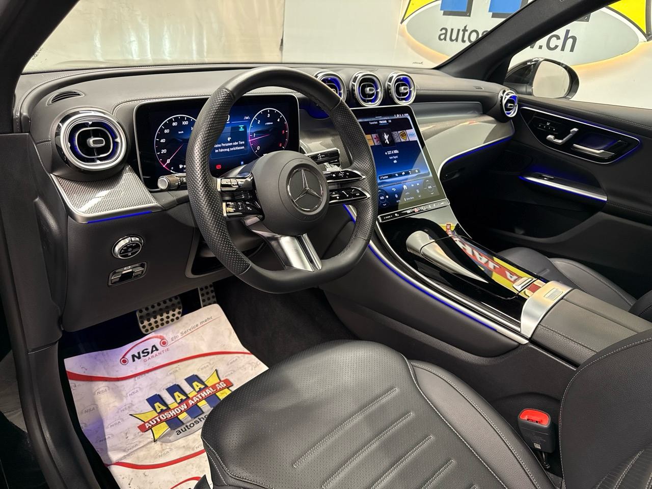 MERCEDES-BENZ GLC 220 d 4Matic AMG-showroom-element-2