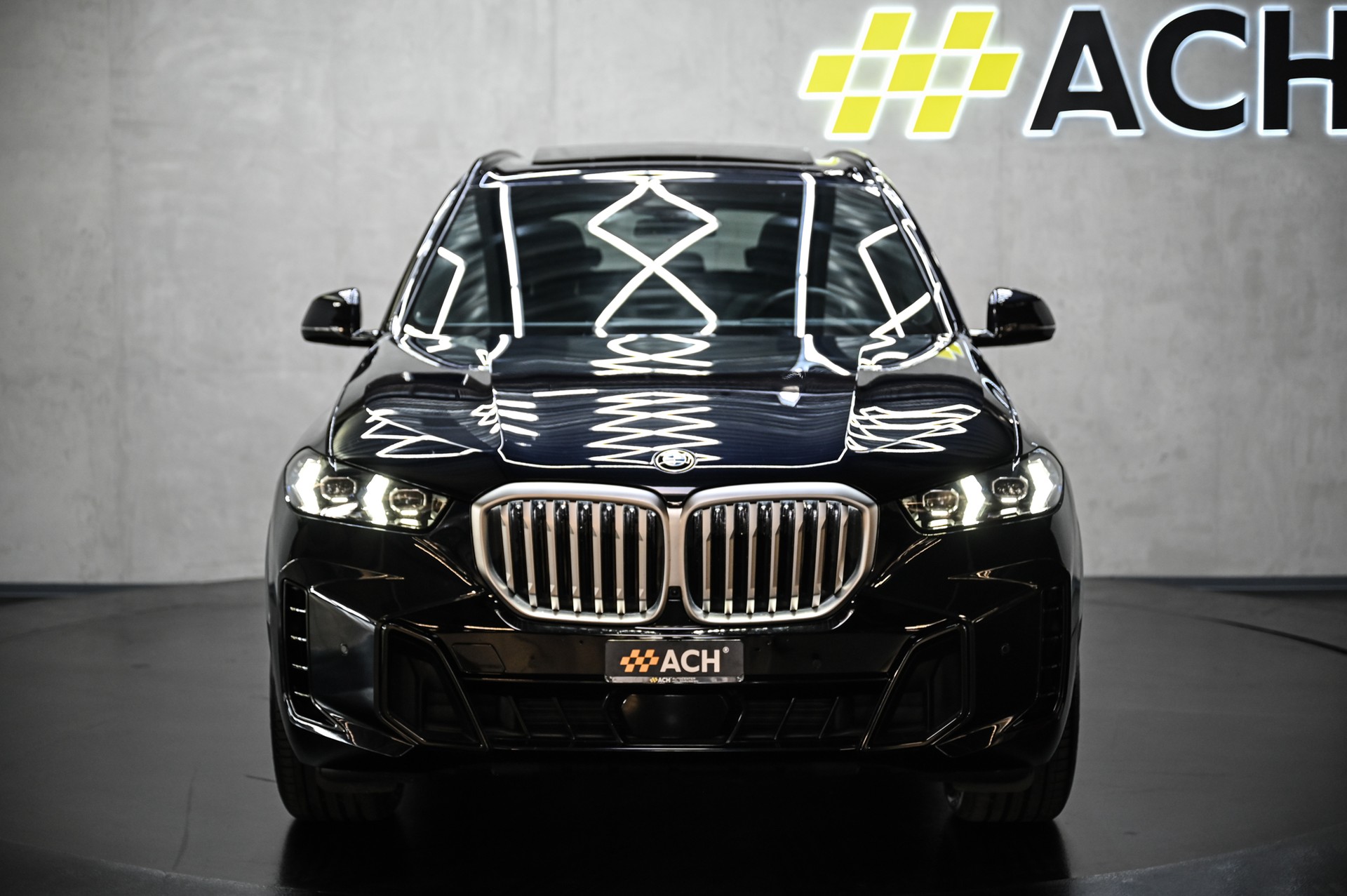 BMW X5 40d xDrive SAG M Sport-showroom-element-1