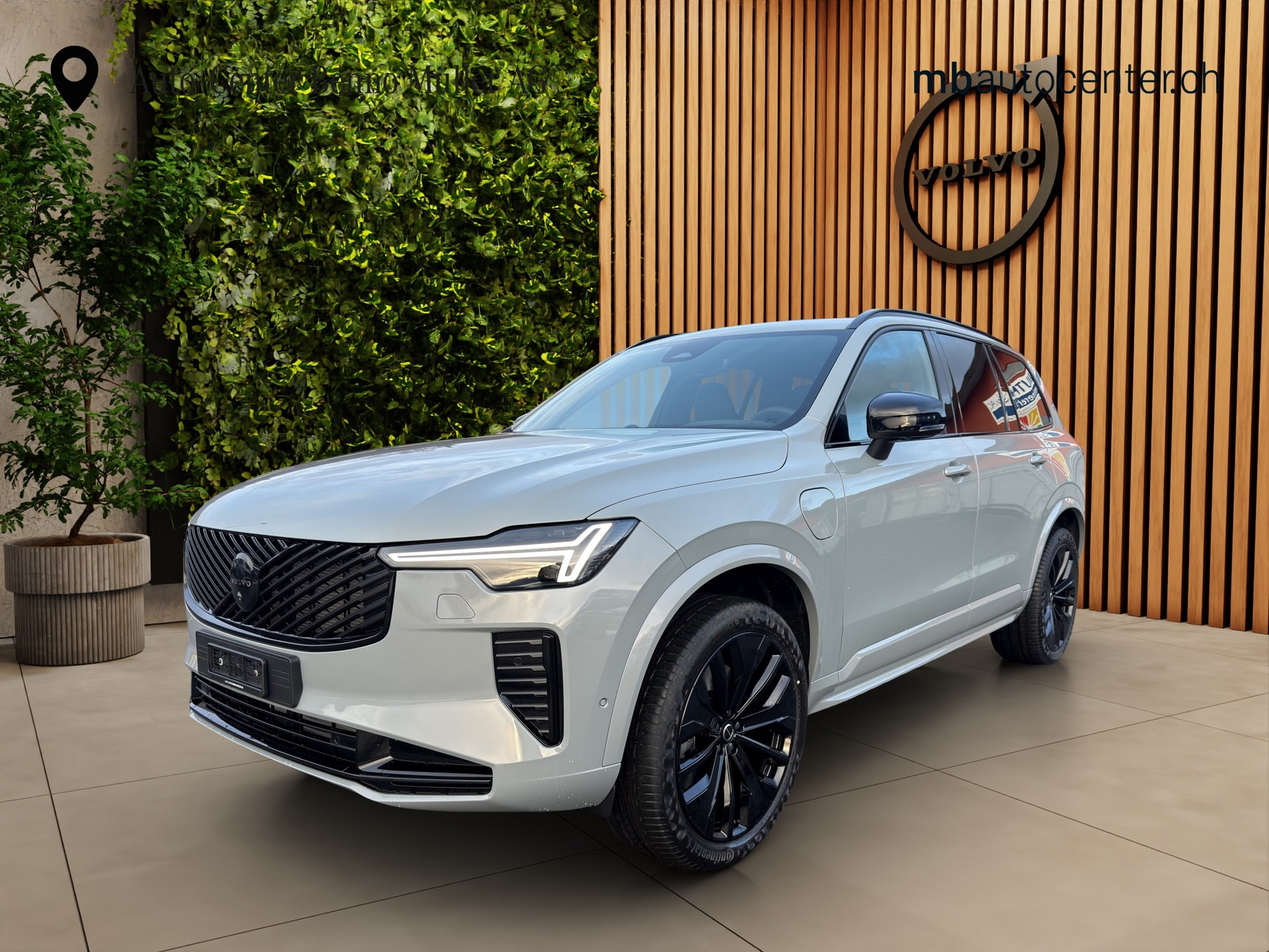 VOLVO XC90 2.0 T8 TE Black Edition eAWD