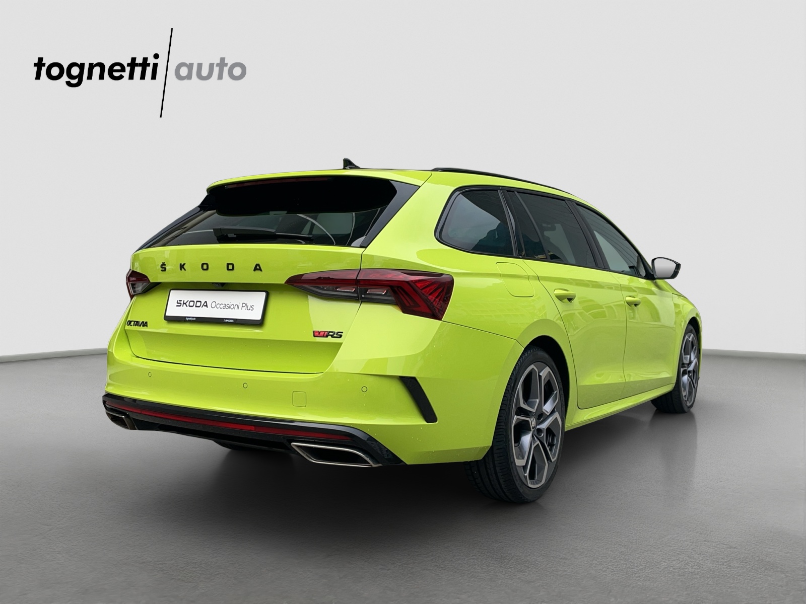 SKODA Octavia Combi 2.0 TDI DSG RS 4x4-showroom-element-3