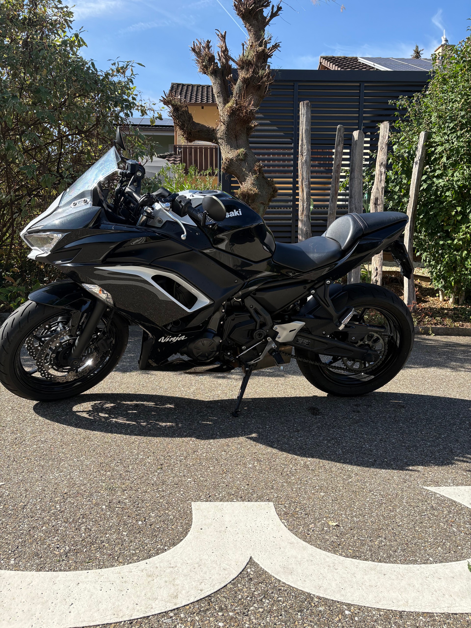 KAWASAKI Ninja 650-image-3