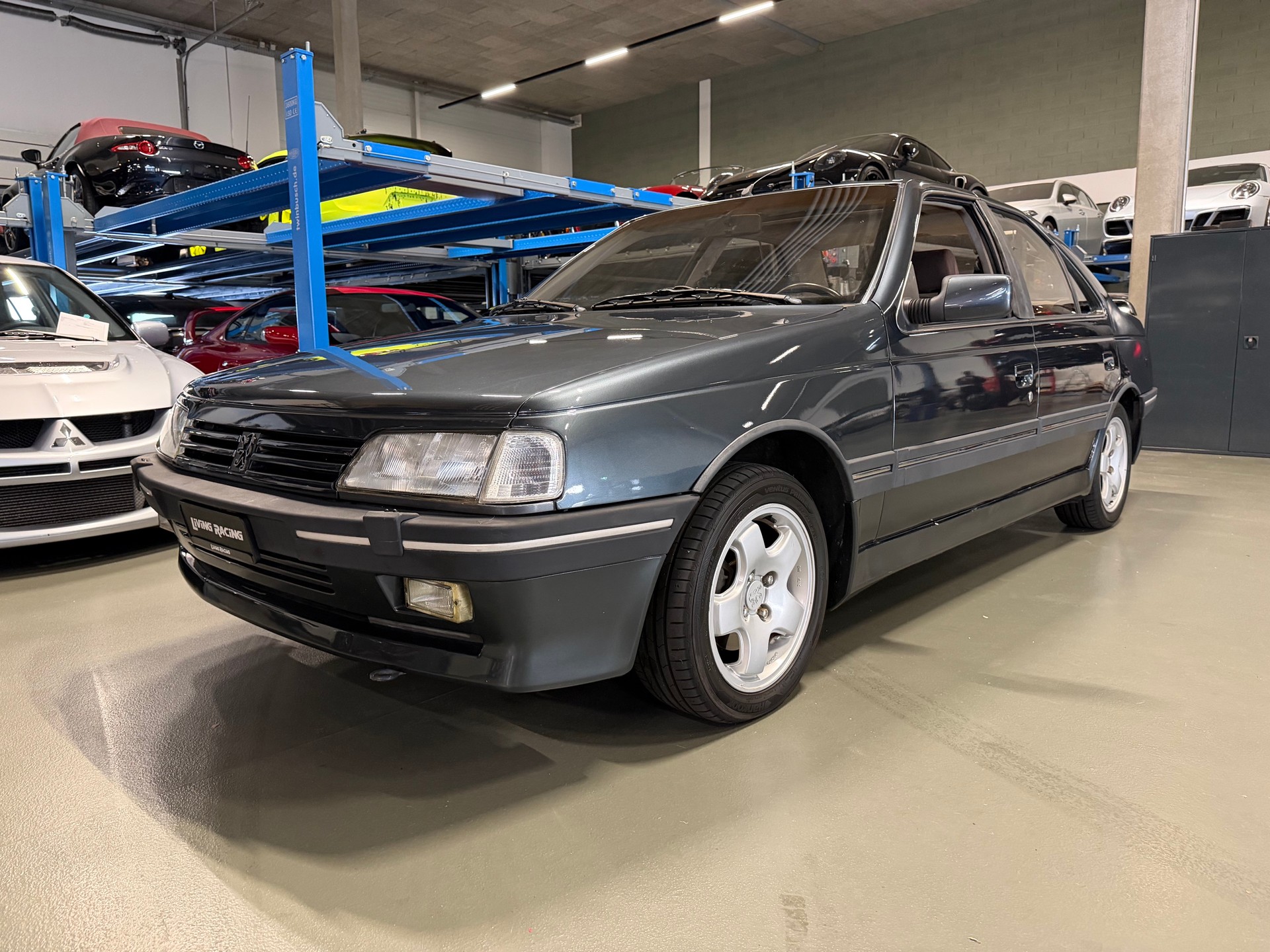 PEUGEOT 405 1.9 Mi16 *Vétéran-Full stock*