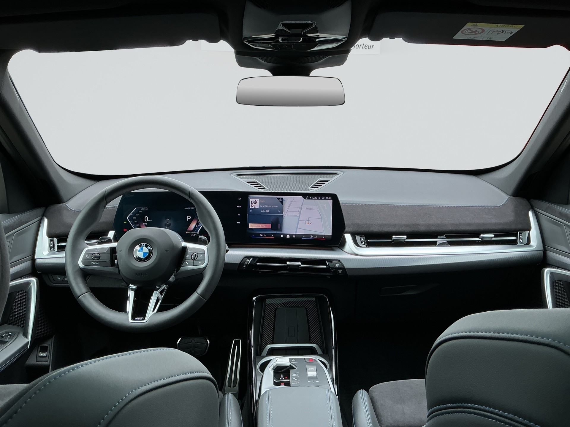 BMW X1 sDrive 18i M-Sport-image-15