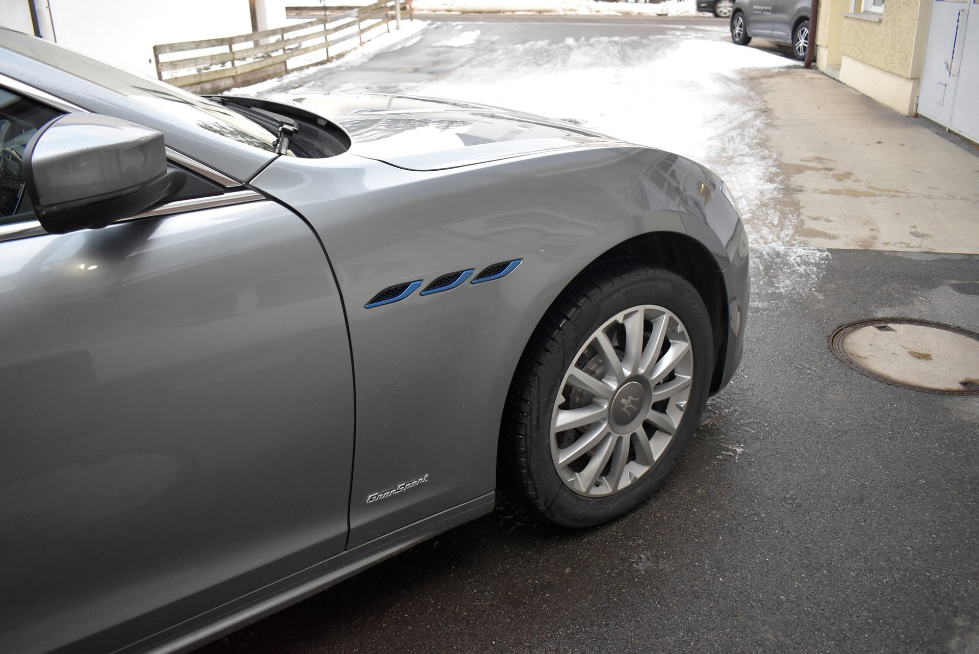 MASERATI Ghibli 2.0 Hybrid GranSport Automatica-image-22