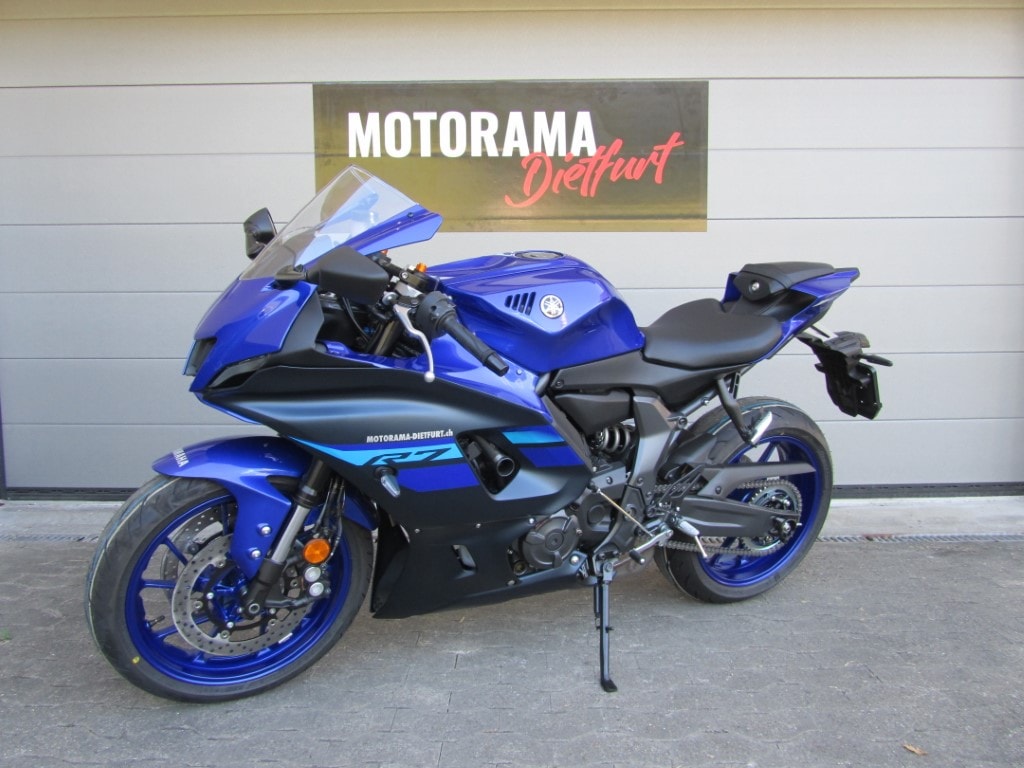 YAMAHA R7-image-3