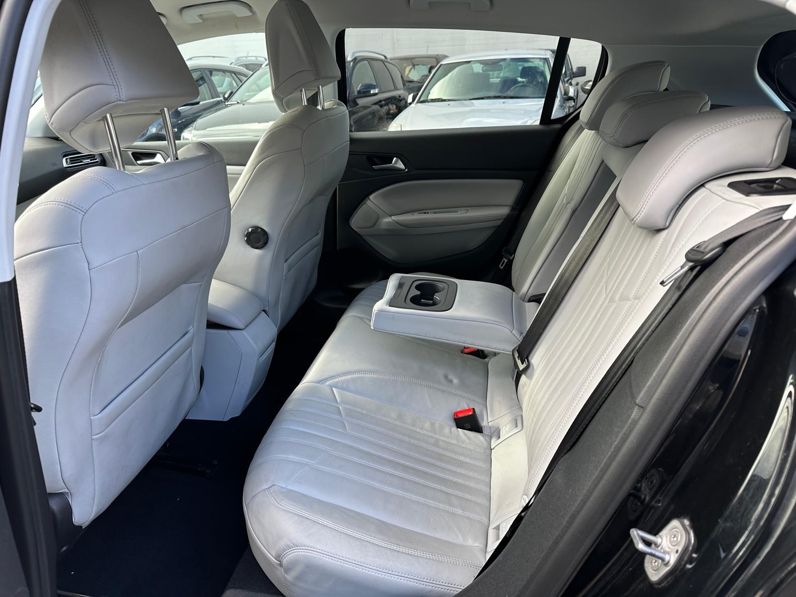 PEUGEOT 308 1.6 THP Active-image-9