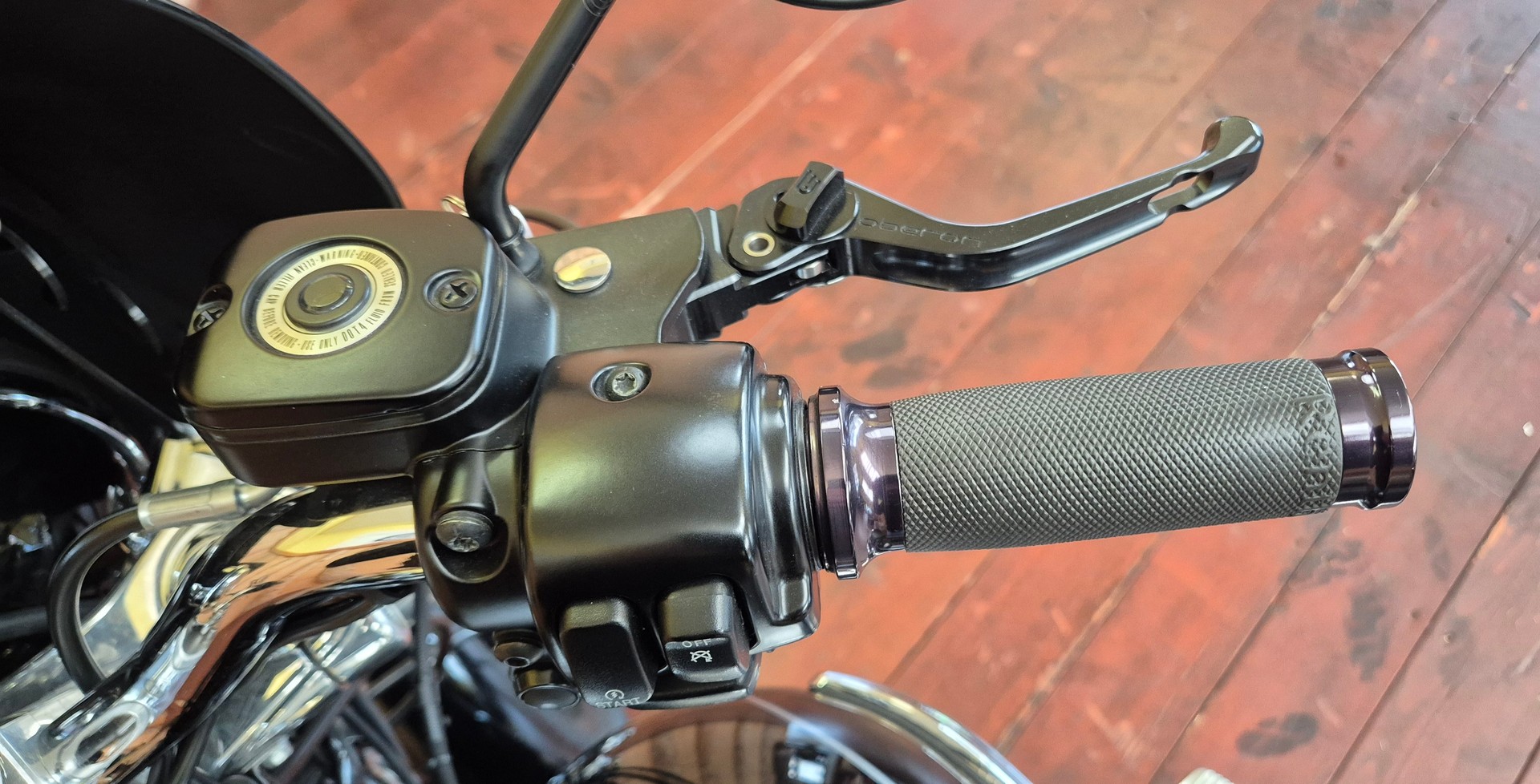 HARLEY-DAVIDSON FXDCI Dyna Super Glide Custom-image-6