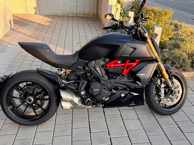 DUCATI Diavel 1260 S-image-0
