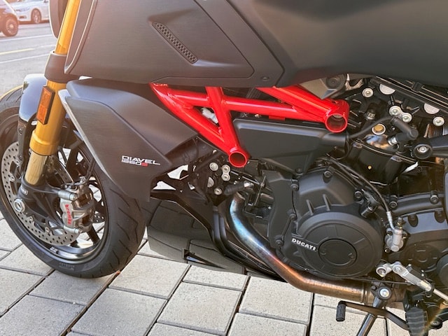 DUCATI Diavel 1260 S-image-8