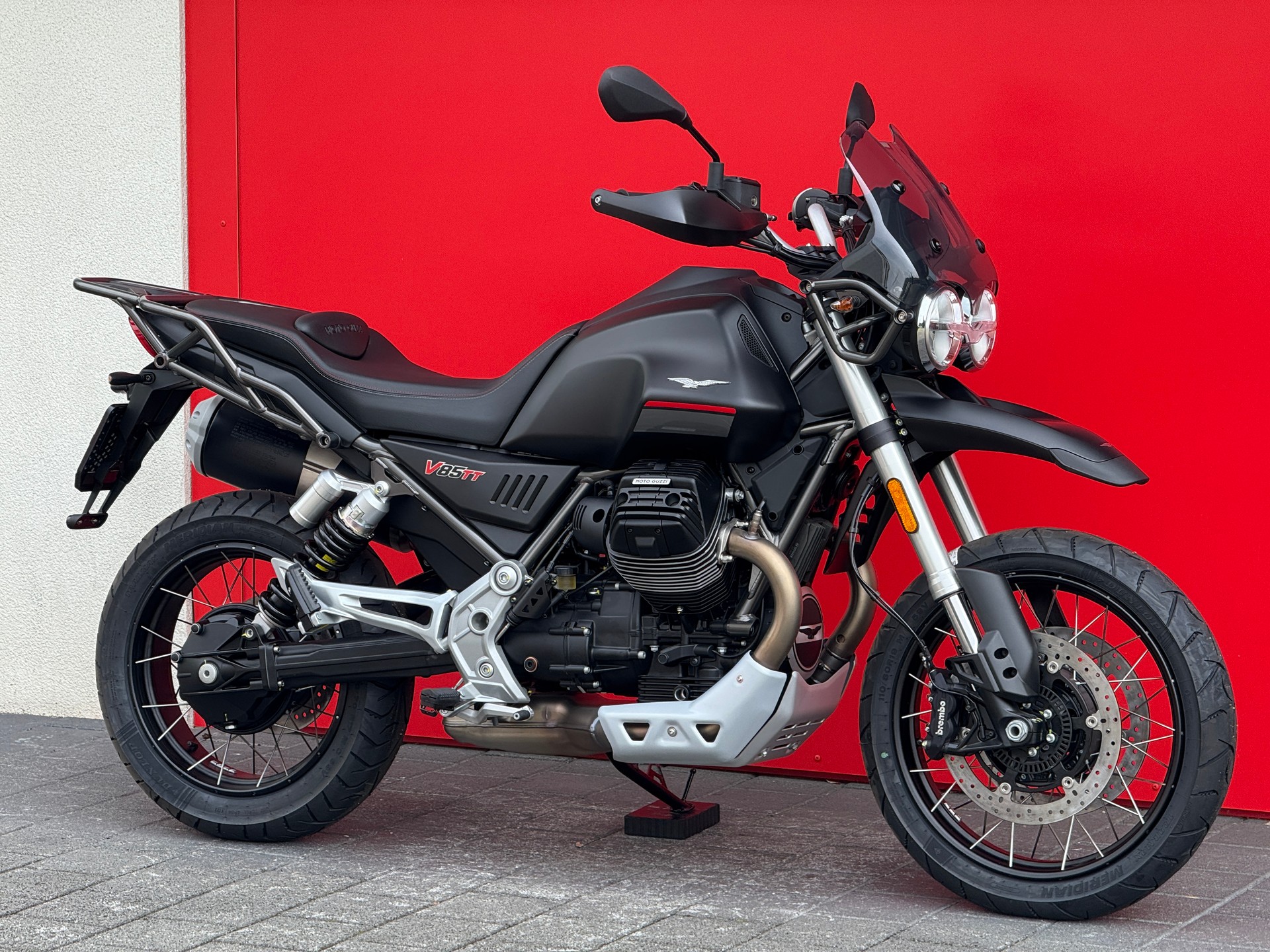 MOTO GUZZI V85 TT (35kW)-image-14