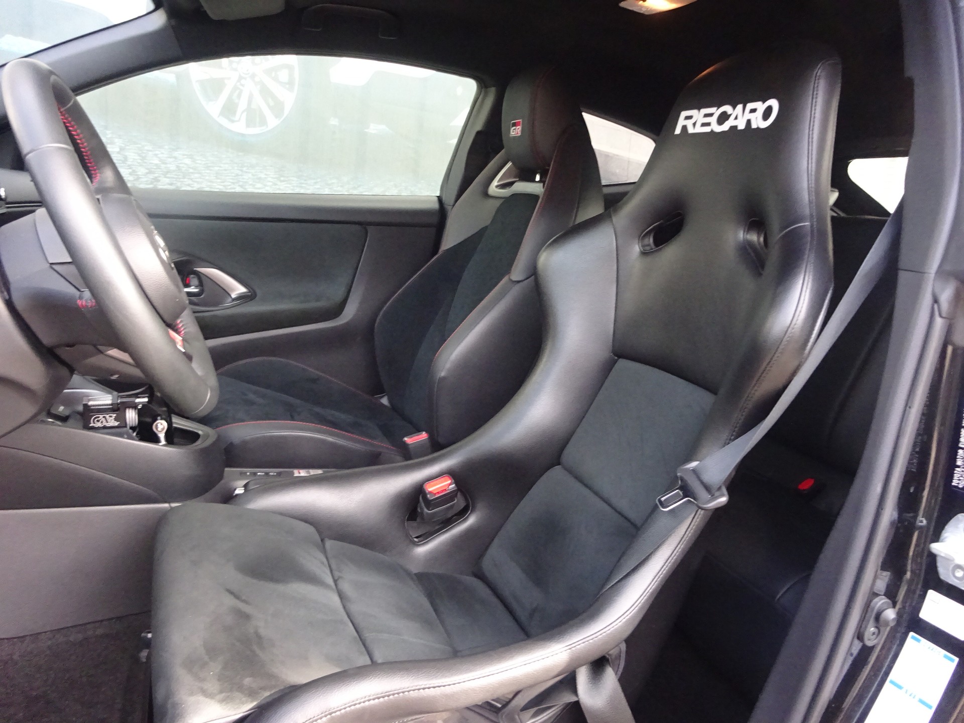 TOYOTA Yaris 1.6 GR Sport-image-7