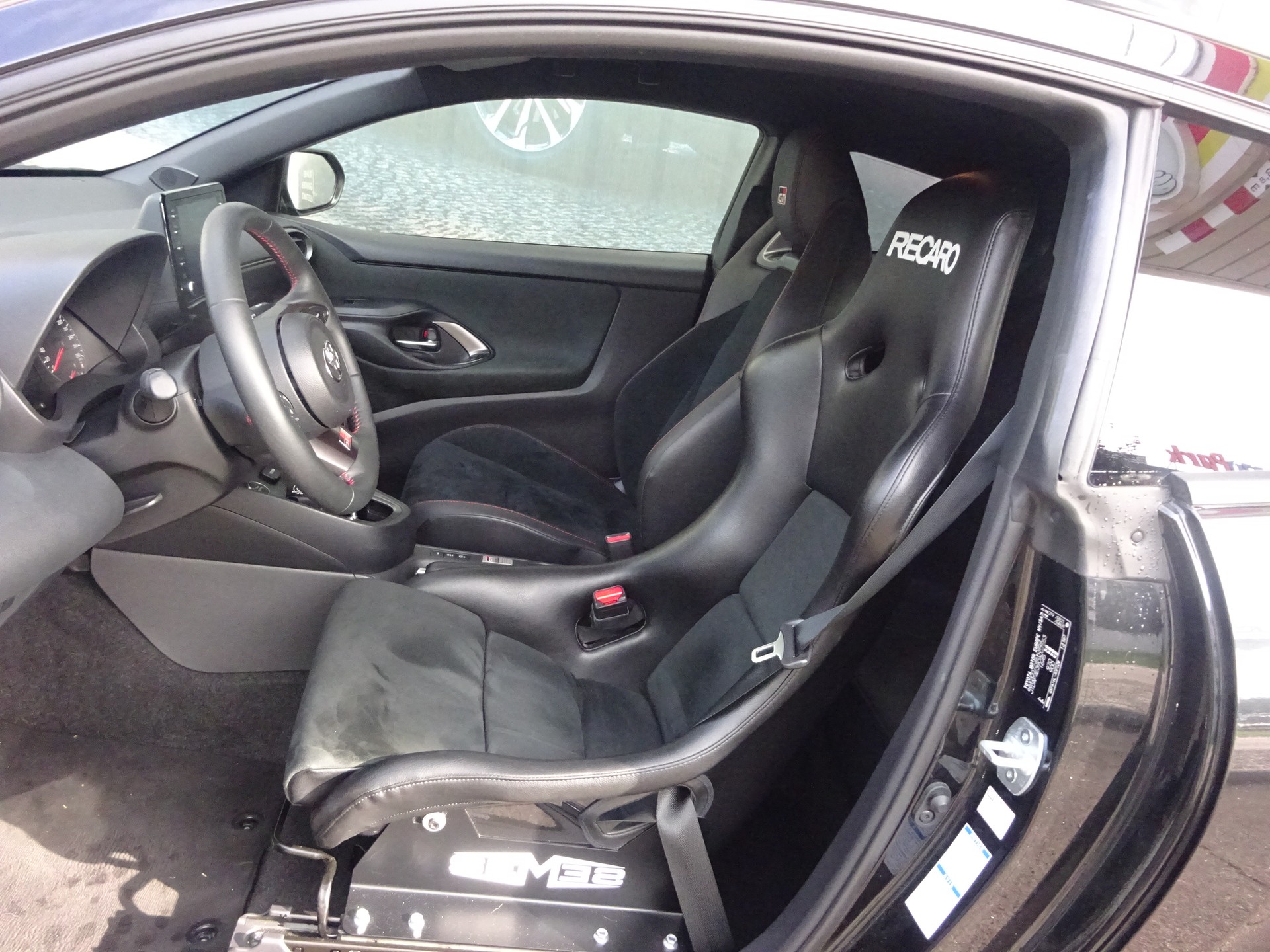 TOYOTA Yaris 1.6 GR Sport-image-6