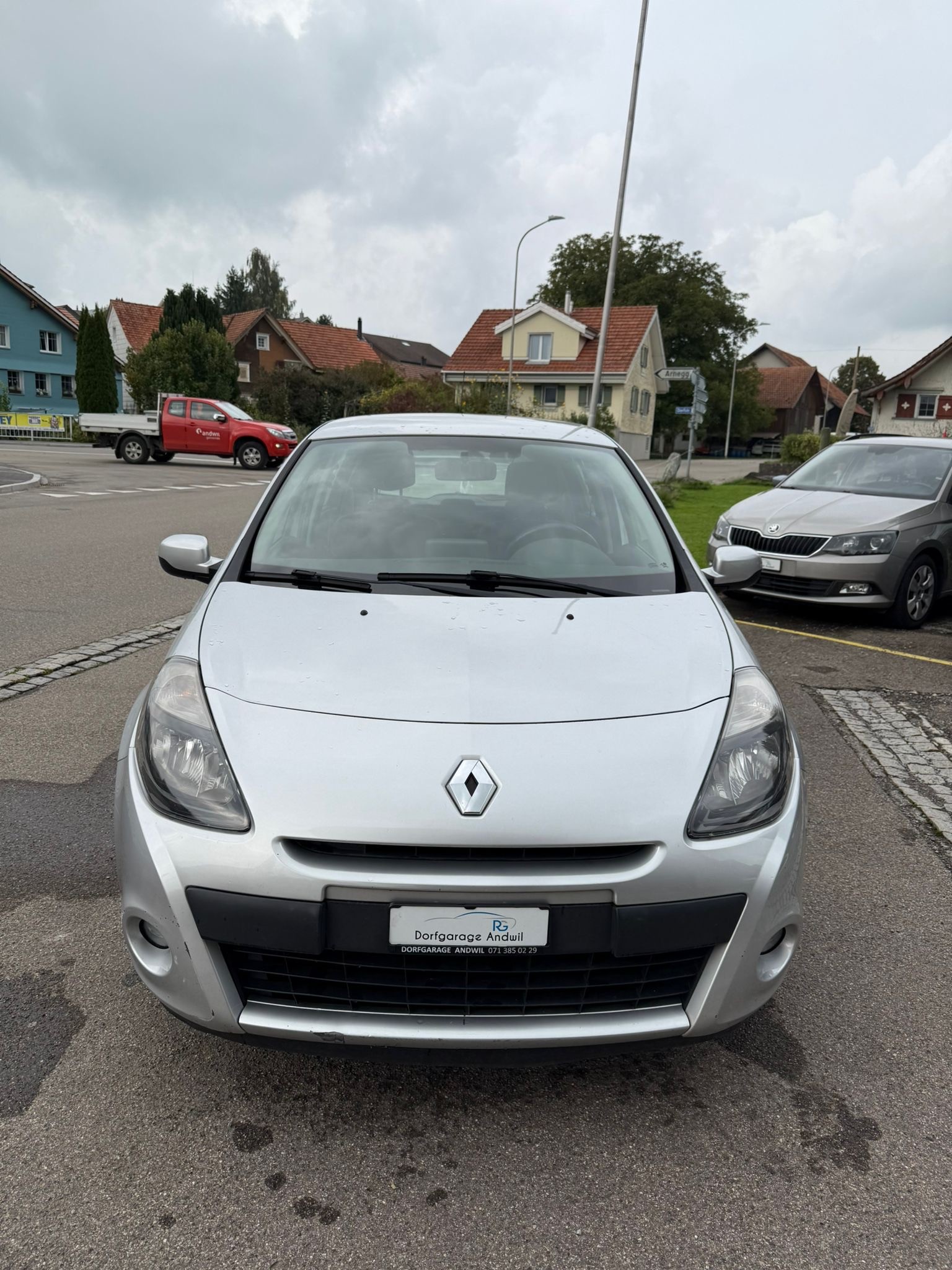 RENAULT Clio-image-5