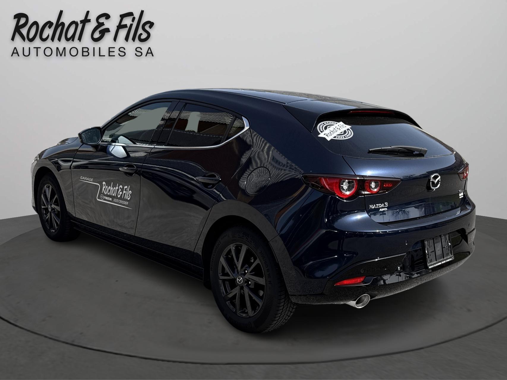 MAZDA 3 Hatchback SKYACTIV-X M Hybrid 186 AWD Homura Automat-showroom-element-2