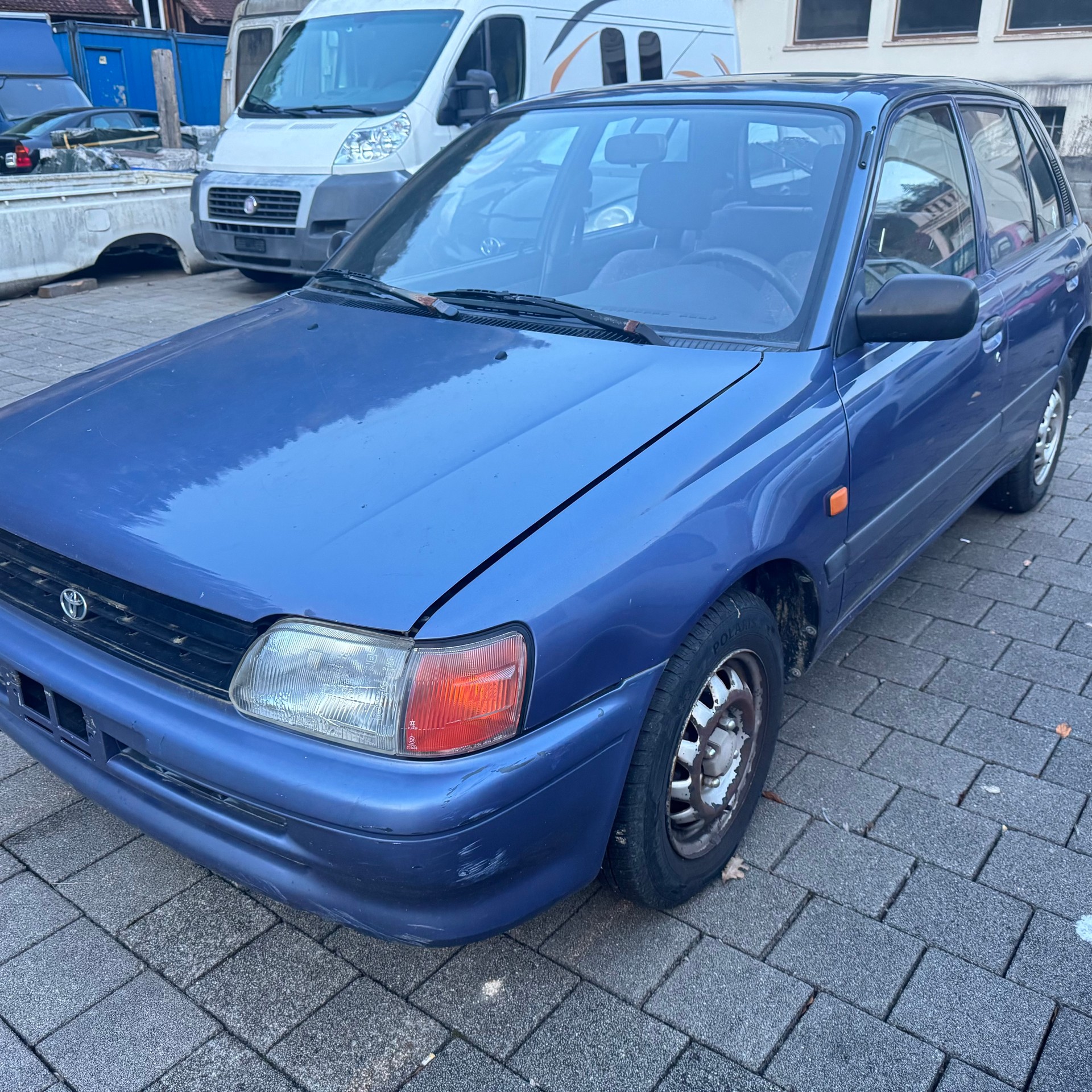 TOYOTA Starlet 1.3 XLi