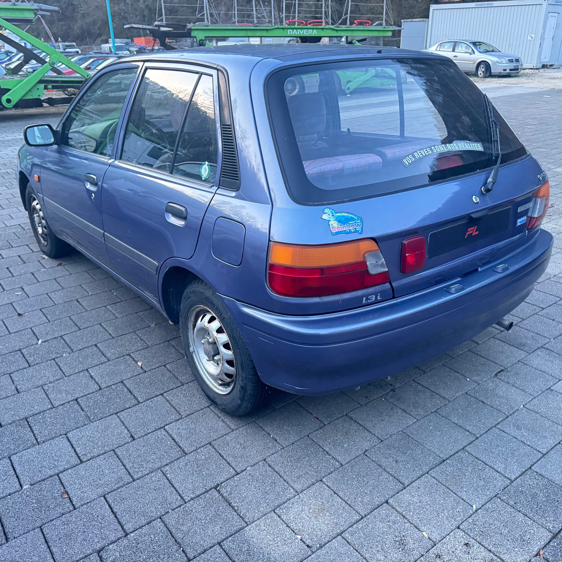 TOYOTA Starlet 1.3 XLi-image-3