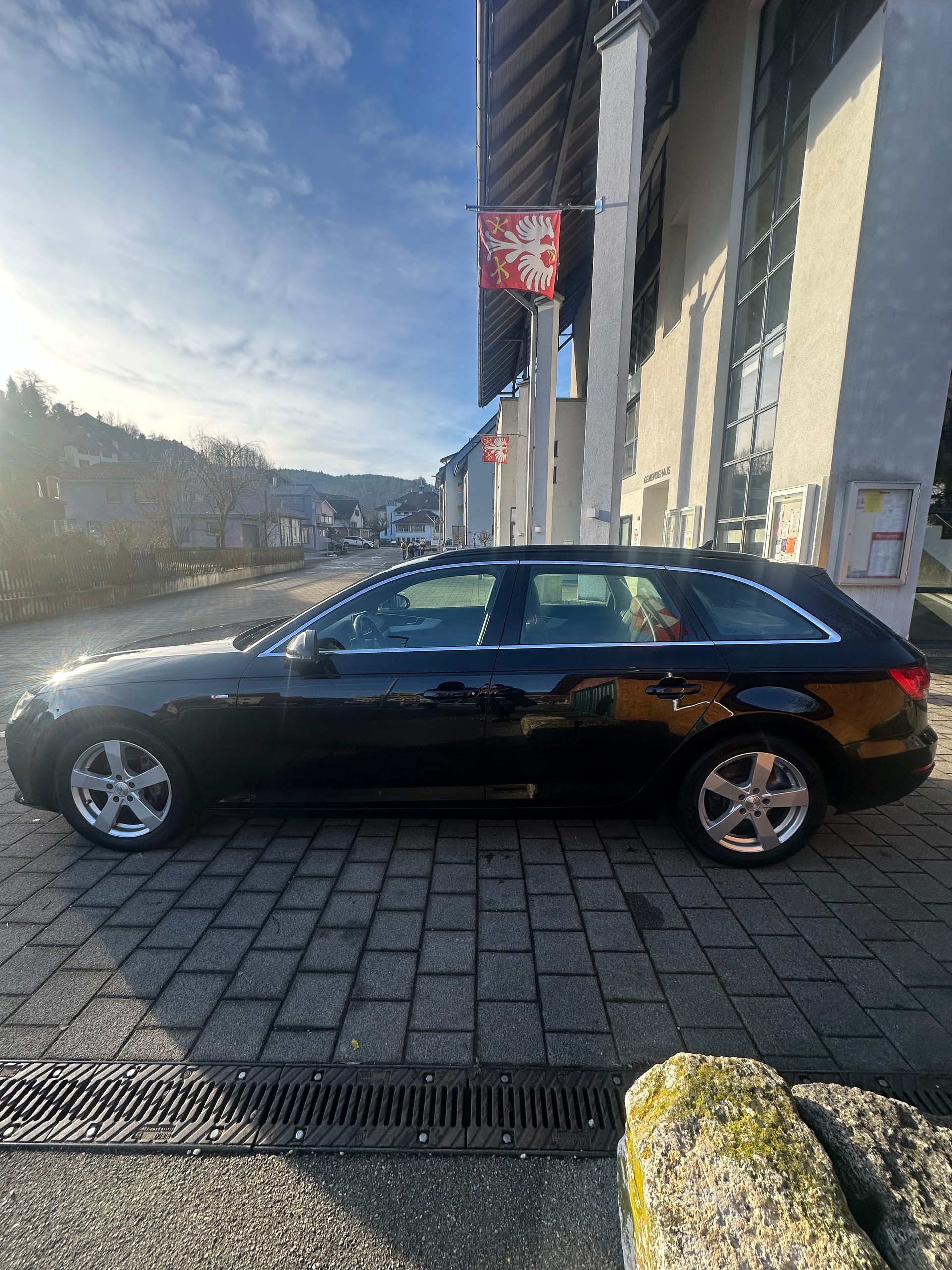 AUDI A4 Avant 2.0 TDI quattro S-tronic-image-7