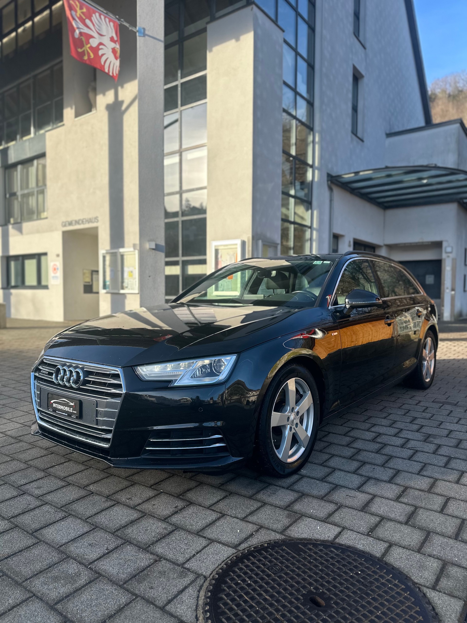AUDI A4 Avant 2.0 TDI quattro S-tronic