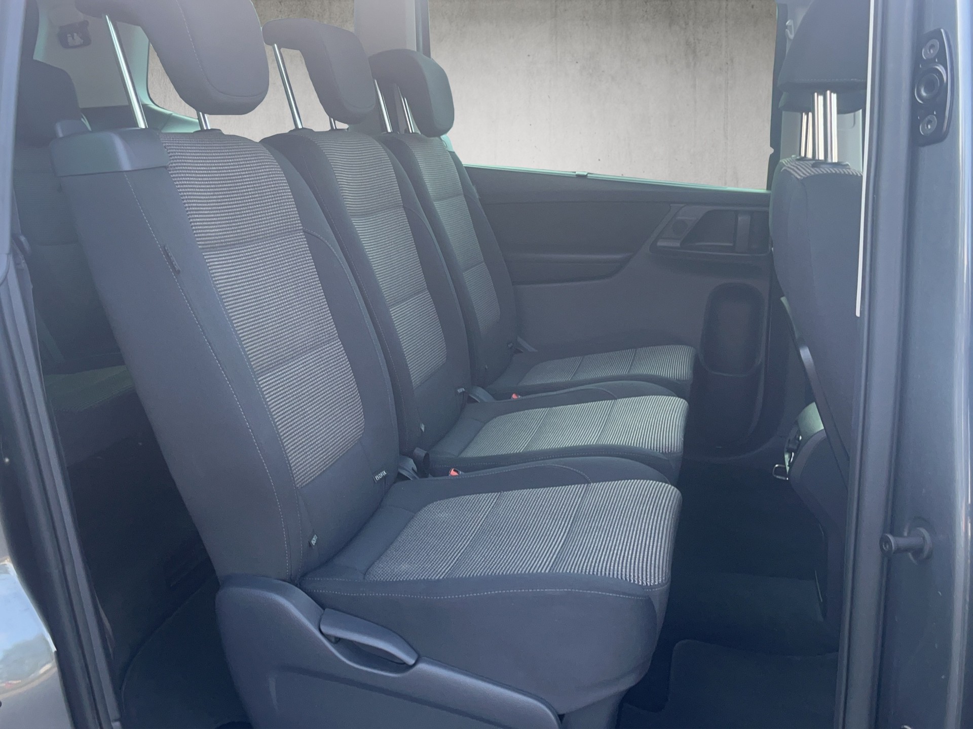 VW Sharan 2.0 TDI BMT Comfortline 4Motion-image-13