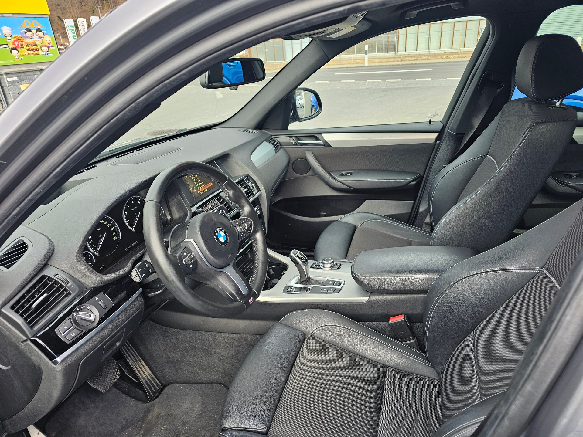 BMW X3 xDrive 28i xLine Steptronic-image-9
