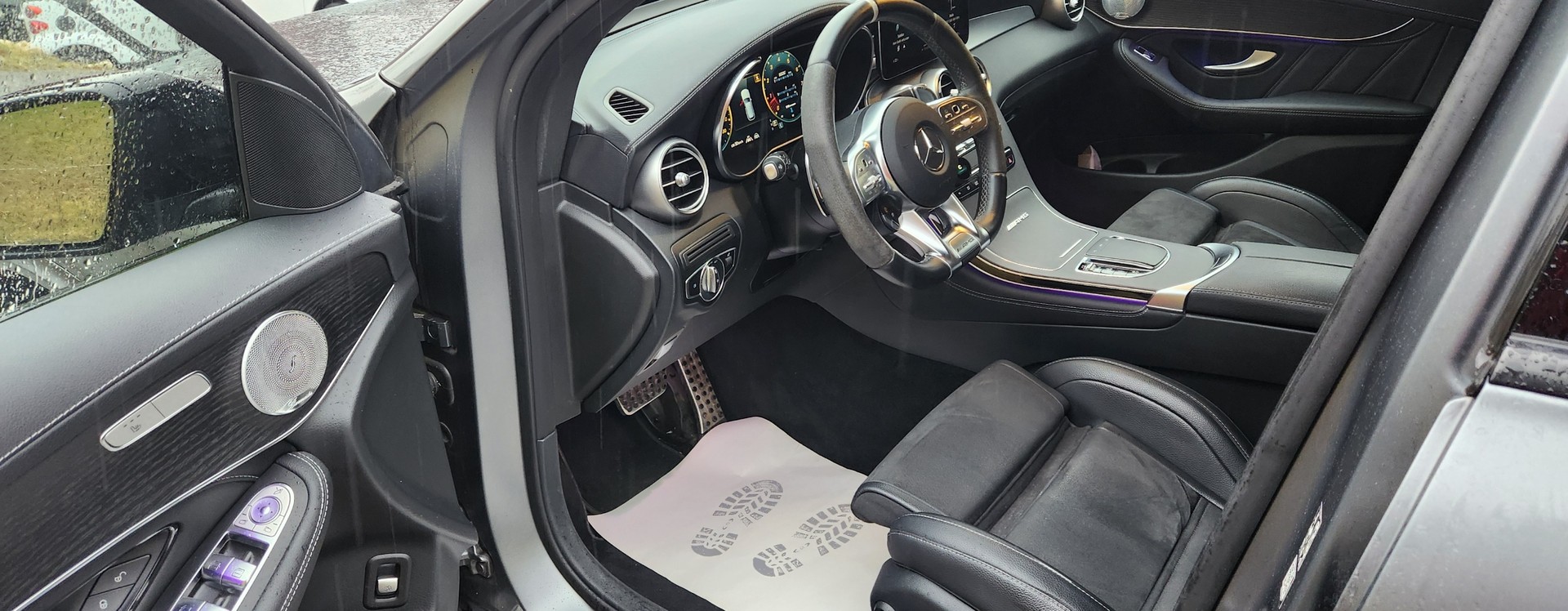 MERCEDES-BENZ GLC 63 S AMG 4Matic 9G-Tronic-image-13