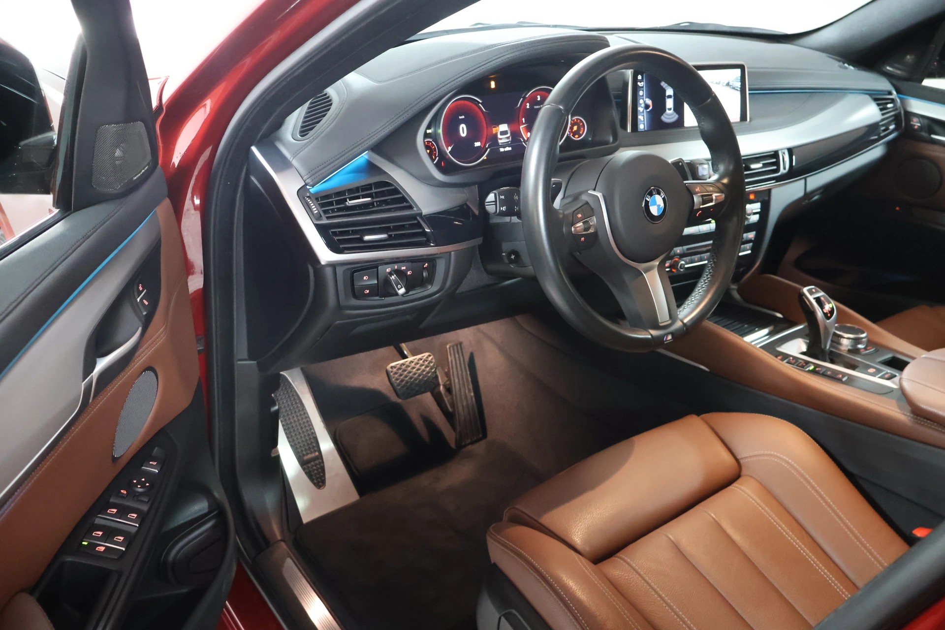 BMW X6 xDrive 40d Steptronic M SPORTPAKET-image-6