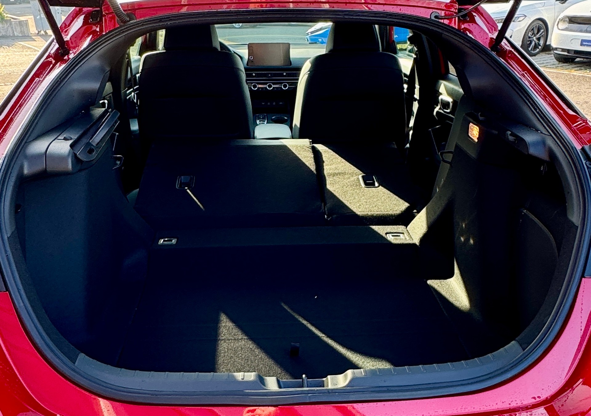 HONDA Civic 2.0 i-MMD HEV Advance 1.9% Leasing Aktion unschlagbar mit 8 Jahren Garantie-image-7