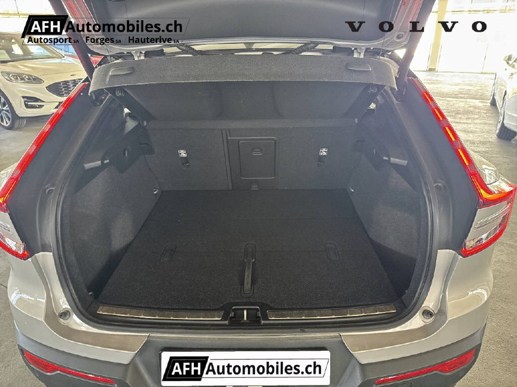 VOLVO C40 P8 Twin Recharge Ultimate AWD-image-9