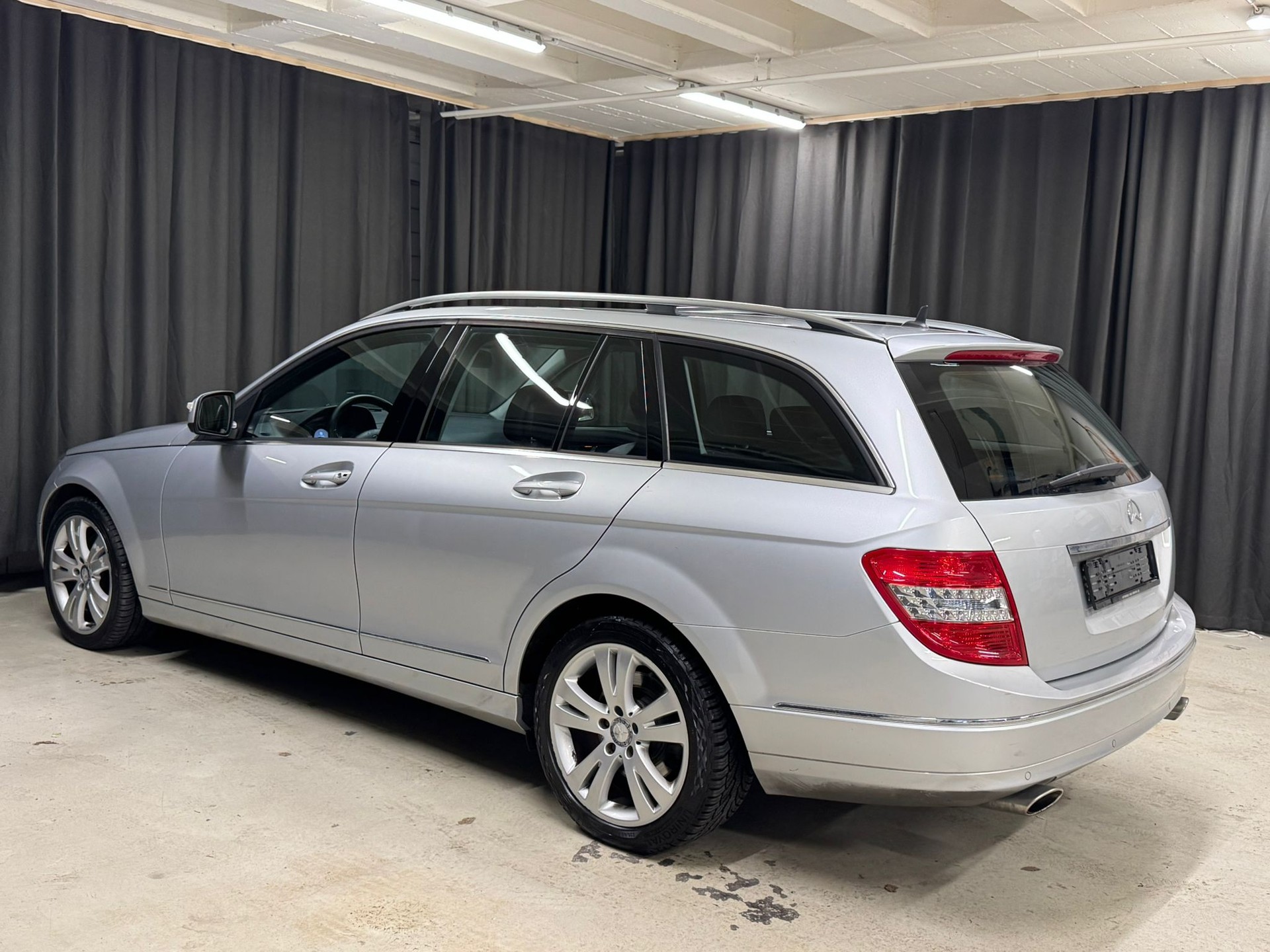 MERCEDES-BENZ C 350 CDI (320 CDI) Elégance 4Matic 7G-Tronic-image-4