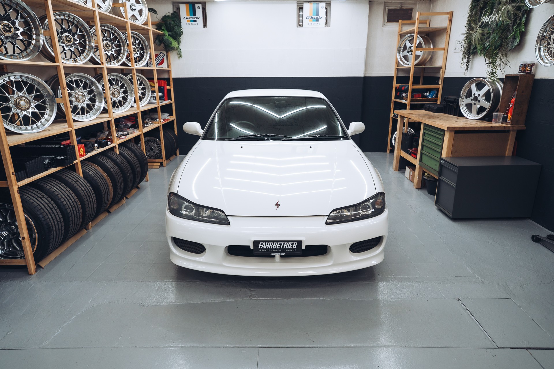 NISSAN S15 Spec R-image-1